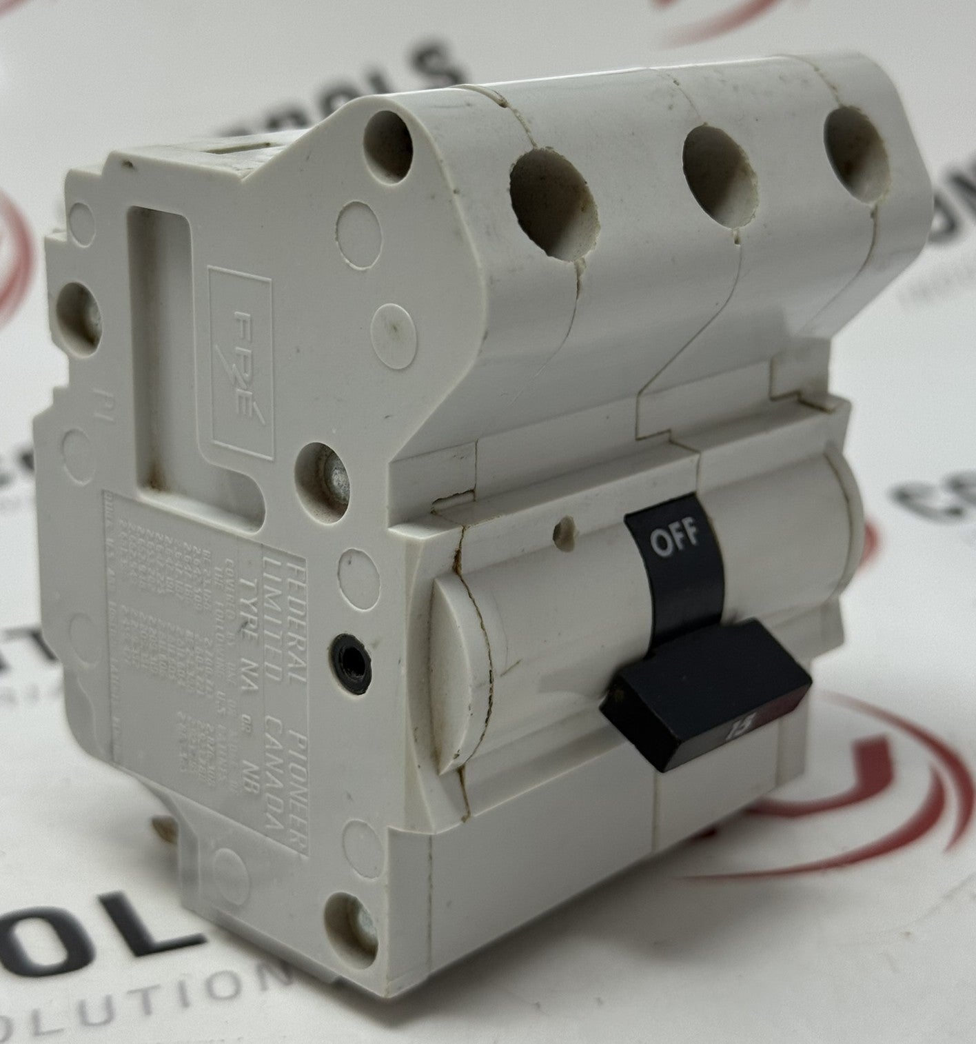 Federal Pioneer NB3P15 15A 3-Pole Stab-In Circuit Breaker 120/240VAC0