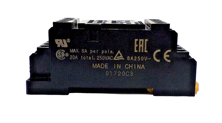 Omron PYFZ-14-E 14-Pin Relay Socket, DIN Rail/Screw Mount, Screw Terminals