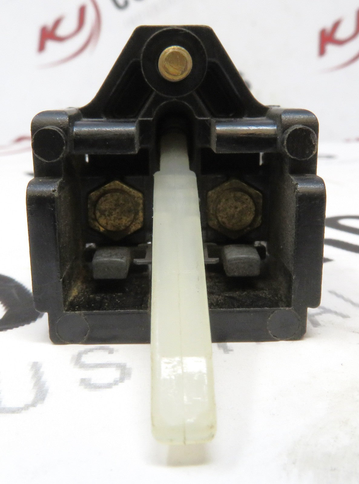 Allen-Bradley 1495-G3 Auxiliary Contact Early Break Size 3 600V (**Lot of 5**)1
