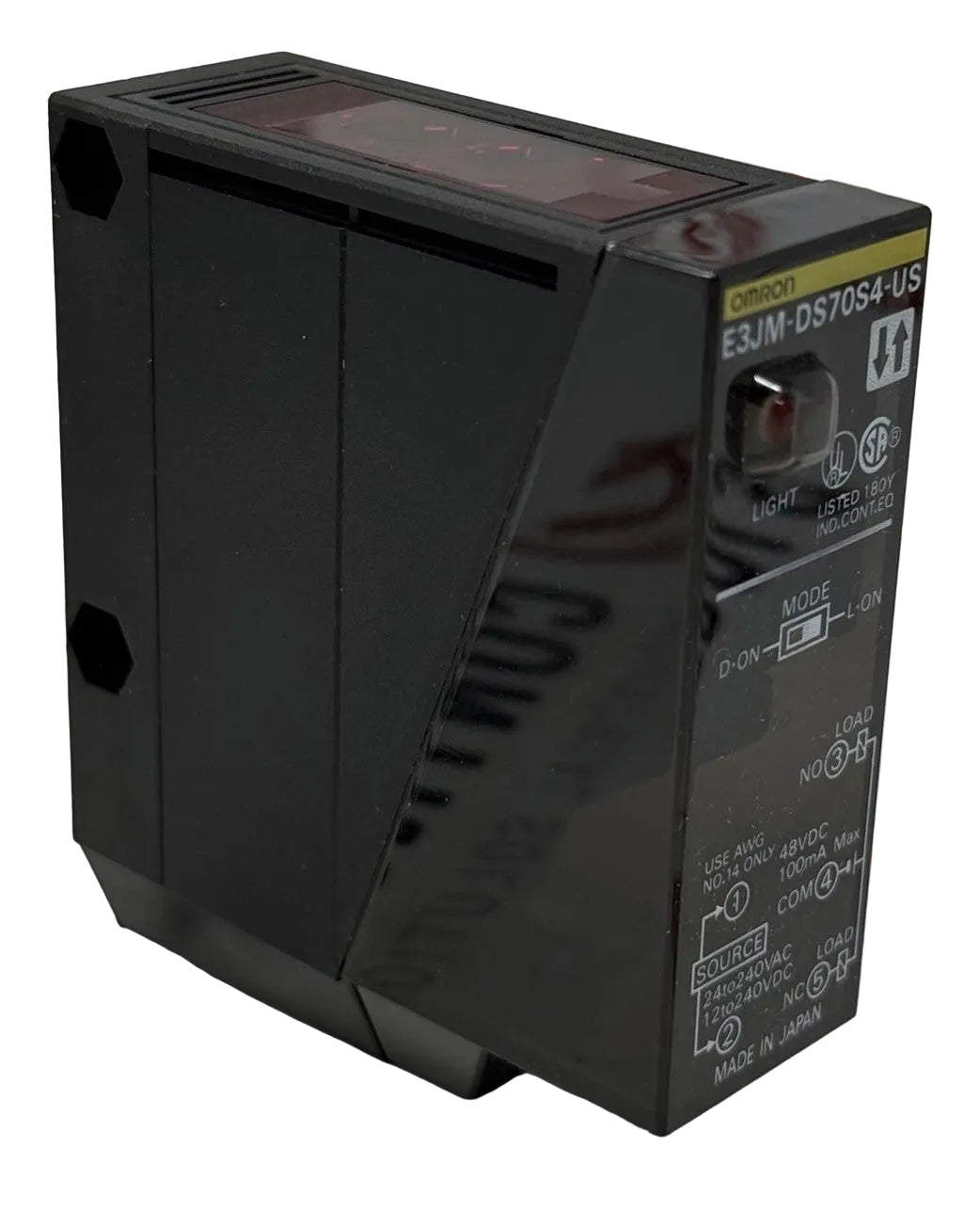Omron E3JM-DS70S4-US 700mm Photoelectric Sensor Diffuse Solid State Relay3