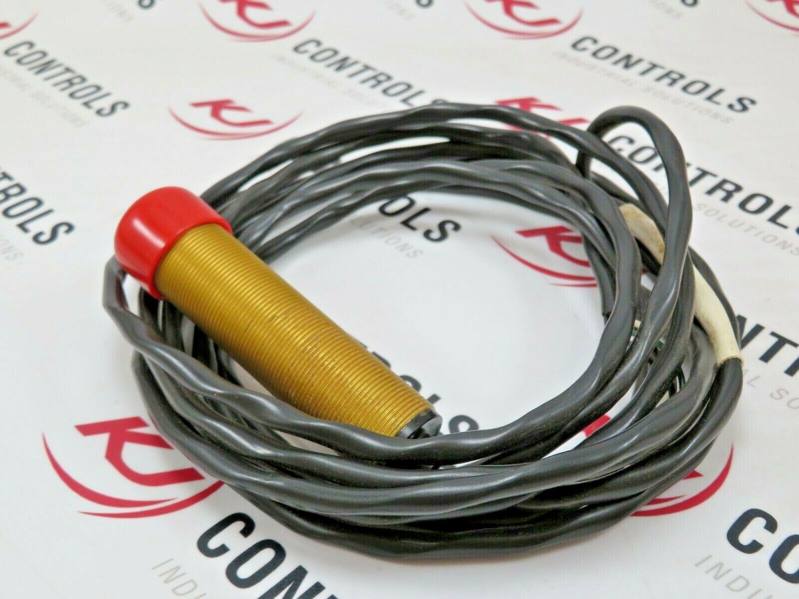 Eaton Opcon 1261B-100 Photoelectric Sensor Head 12VDC 9FT Cable