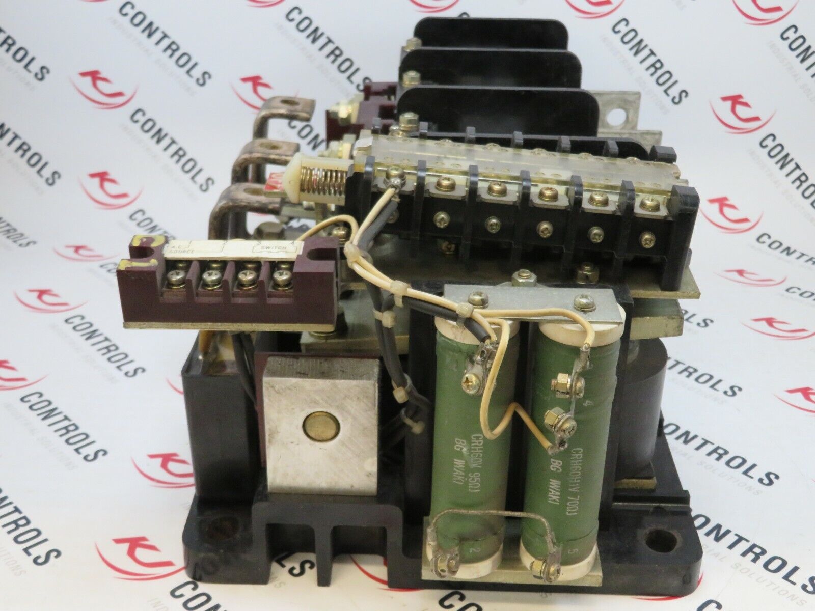 Toshiba CV211-HAT Vacuum Contactor 1.1/1.5KV 320A