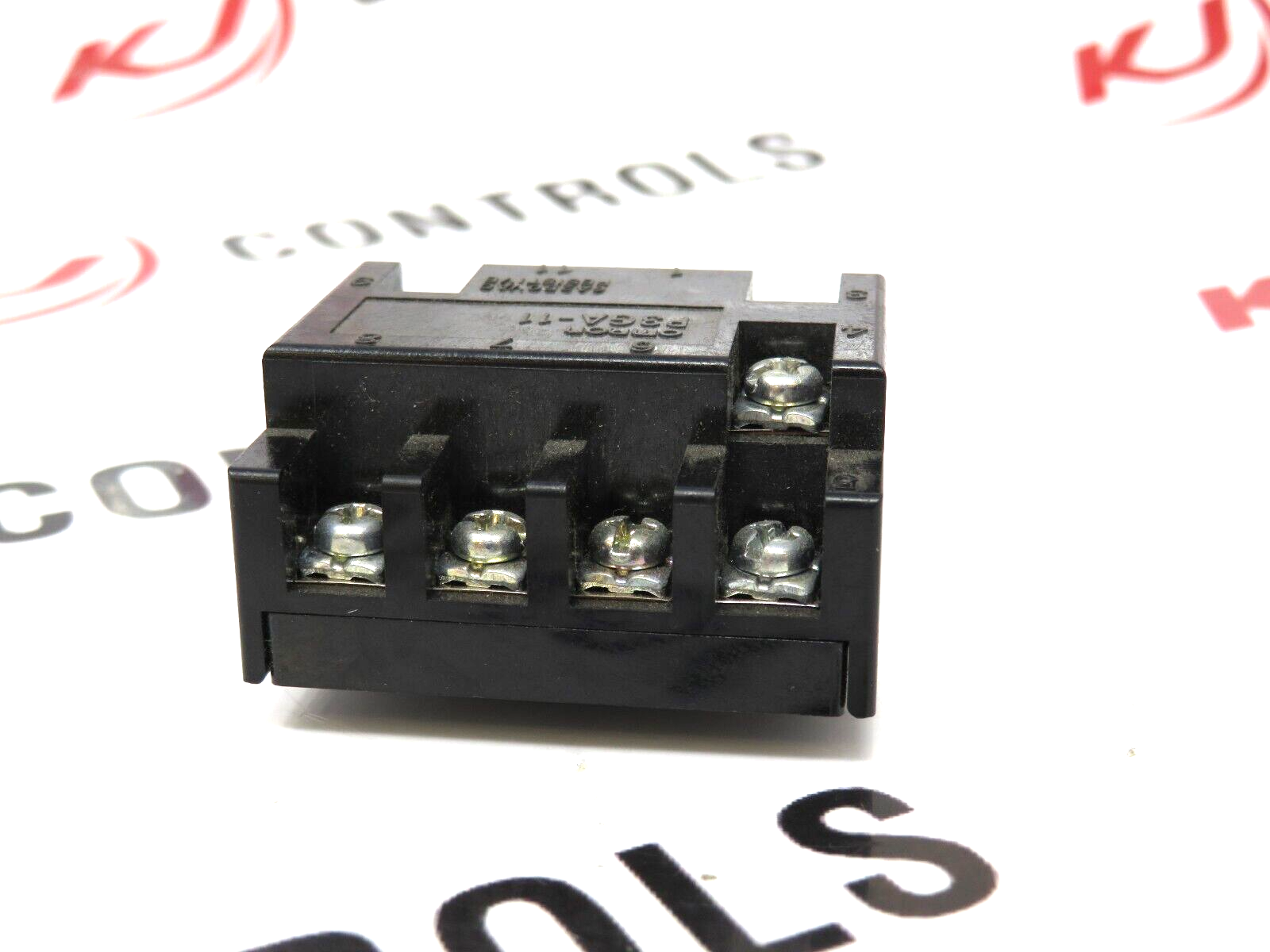 Omron P3GA-11 Relay Socket 11Pin 6A 250VAC Screw Terminals