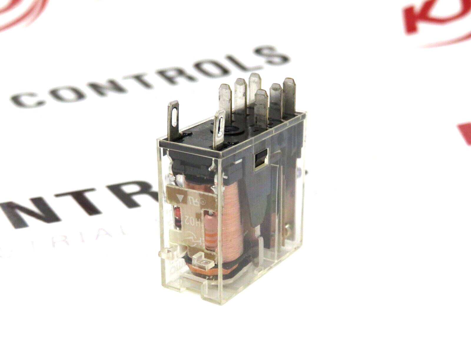 Omron G2R-2SN Relay 2Pole 5A DPDT 24VAC 50/60Hz Plug In LED Indicator G2R Series