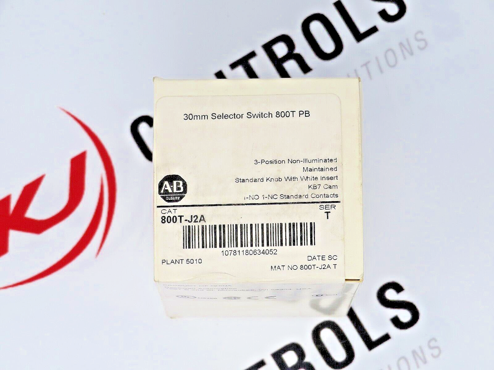 Allen-Bradley 800T-J2A 3-Position Non-Illuminated Selector Switch (SPDT) 30 MM
