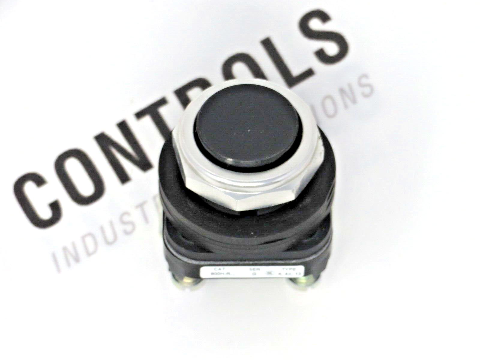 Allen-Bradley 800H-R2A 30MM Black Momentary Push Button 1NO/1NC Non-Illuminated