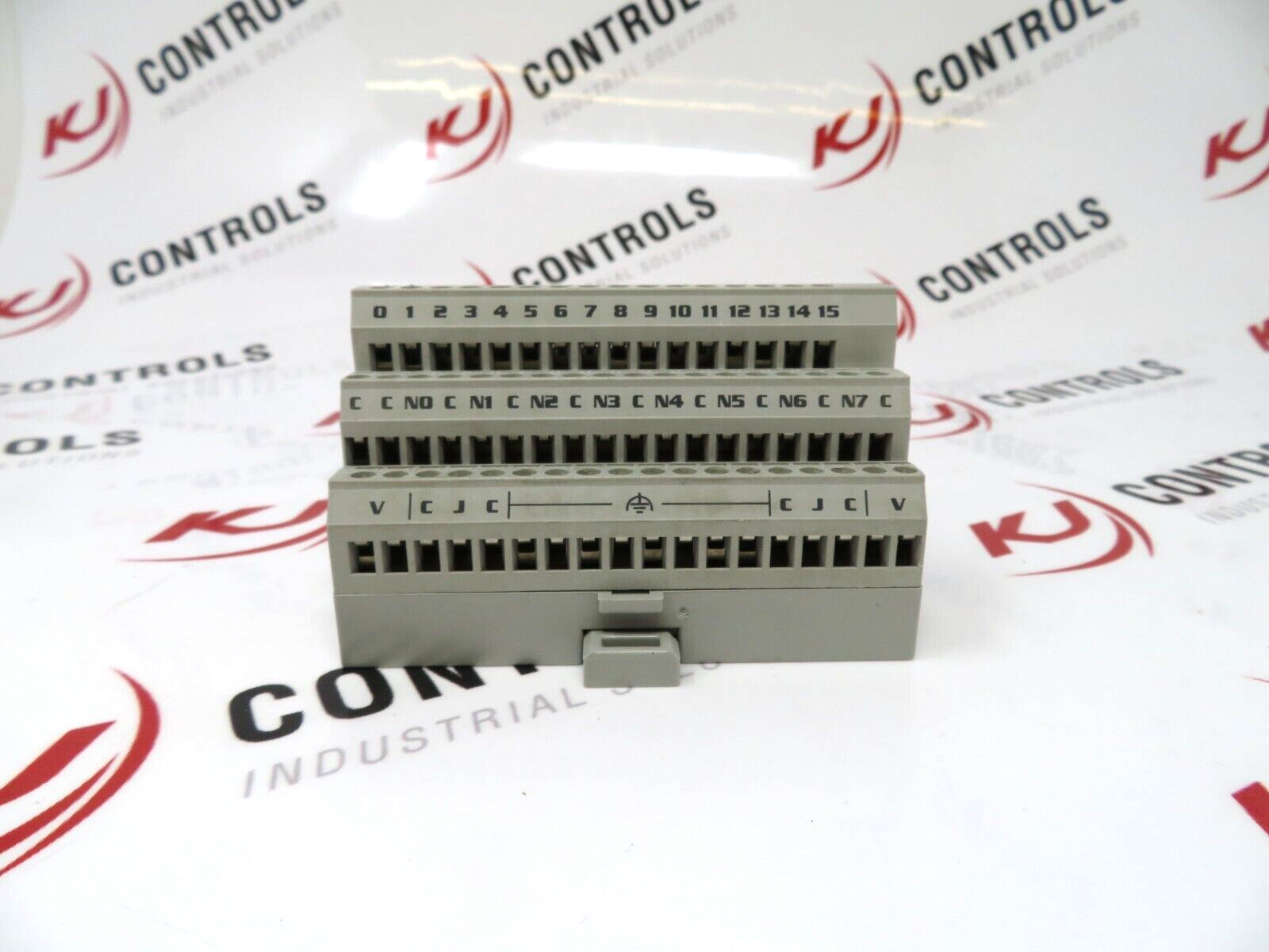 Allen-Bradley 1794-TB3T Flex I/O Terminal Base 3-Wire Temp