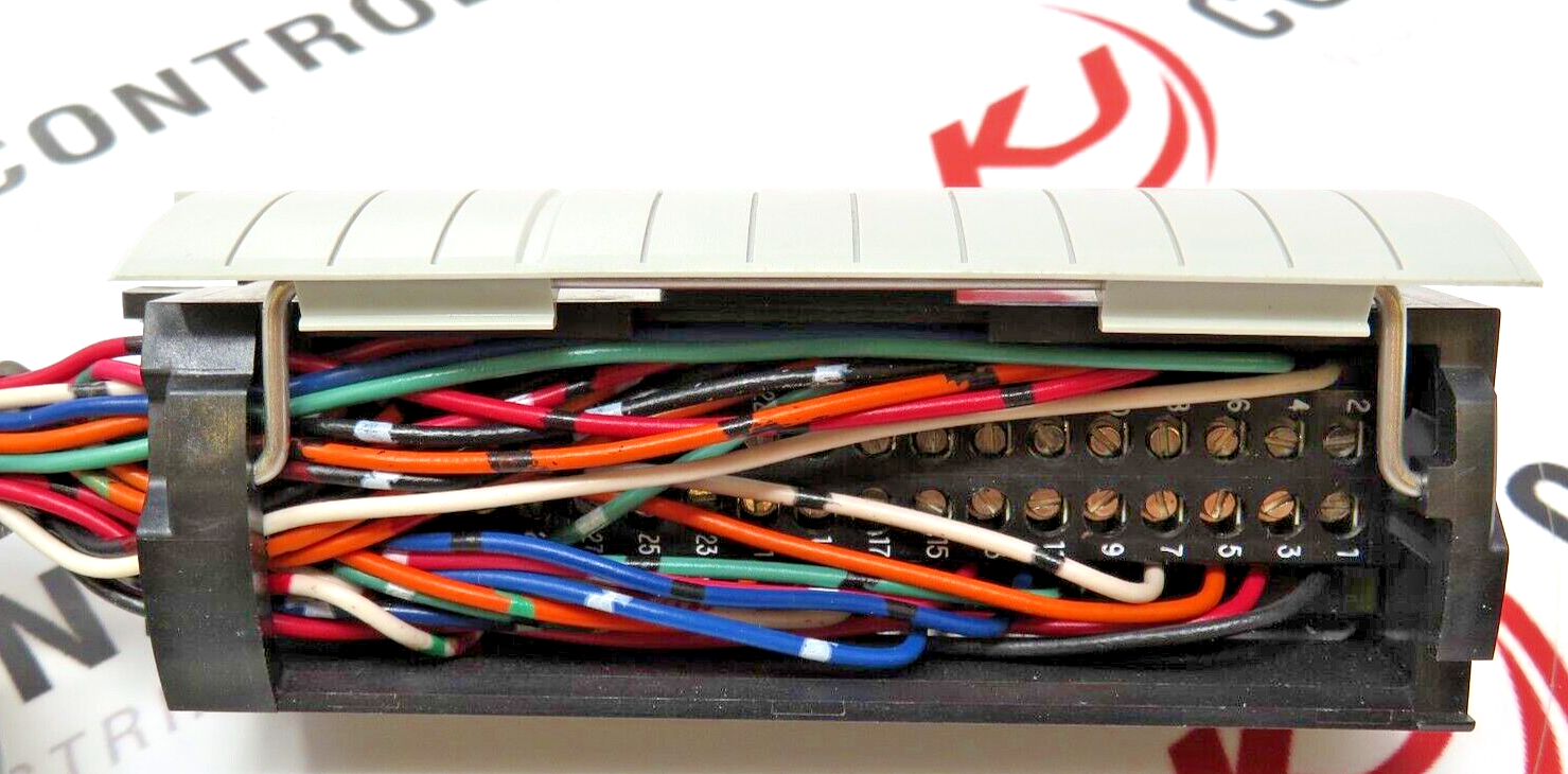 Allen-Bradley 1492-CABLE025TBCH Digital Connection Cable With Partial Insulation