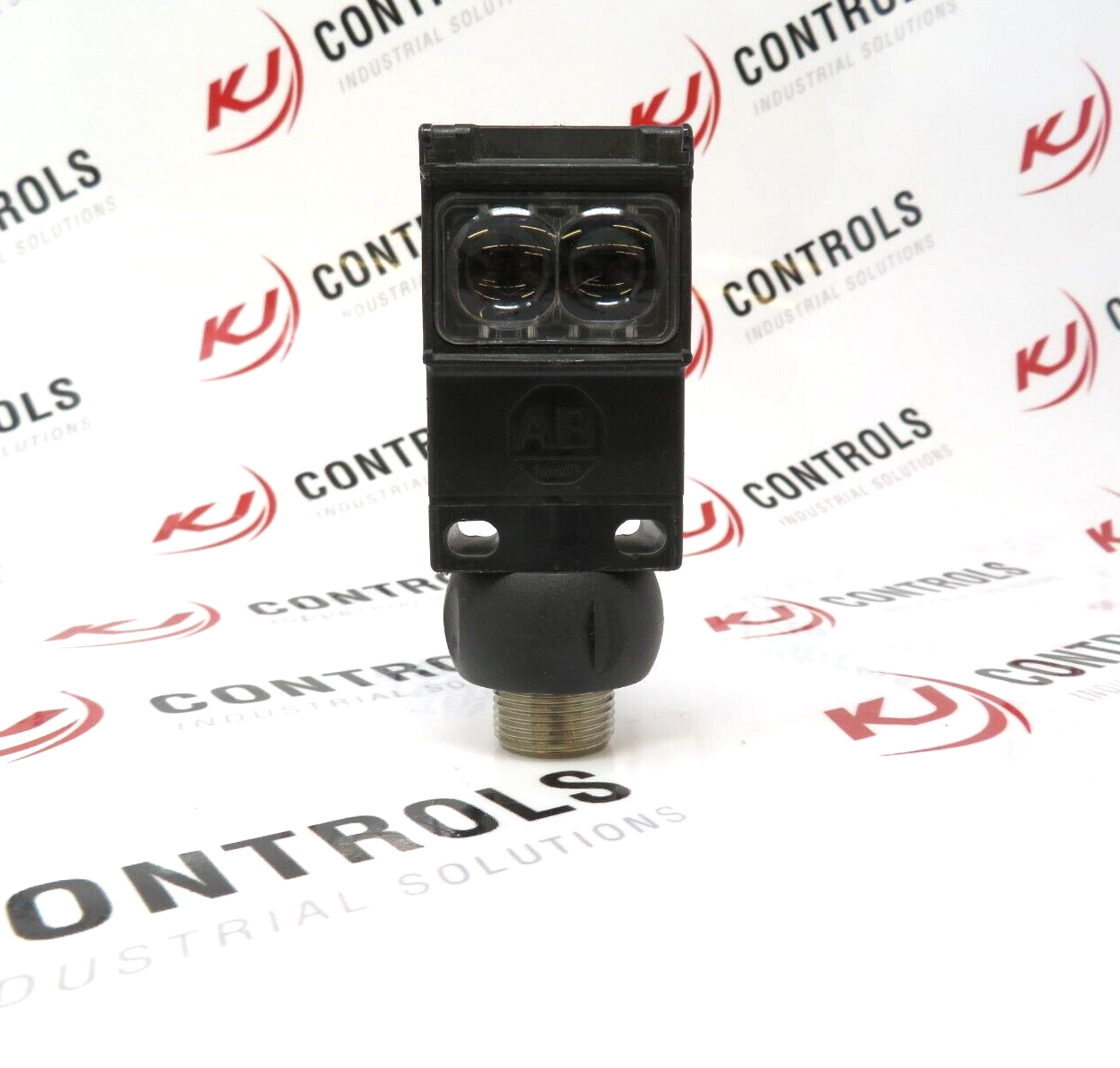 Allen-Bradley 42GRP-9003-QD Photoelectric Sensor 4 Pin 300MA 45-264V AC/DC