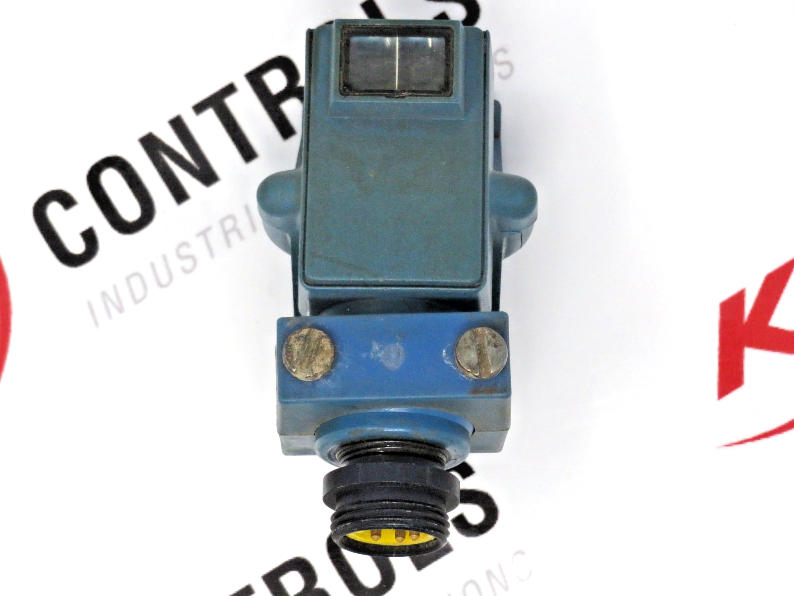 Eaton Cutler Hammer 1352B-6501 50 Series Diffuse Reflective Photoelectric Sensor