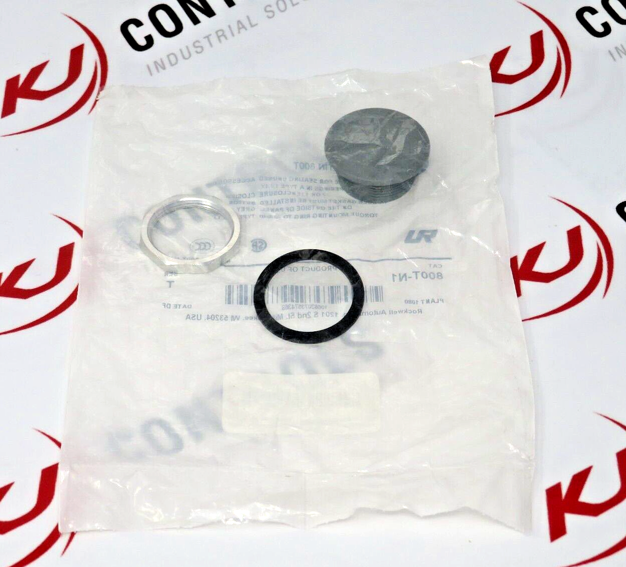 Allen-Bradley 800T-N1 For Sealing Unused Accessory Openings in Enclosures