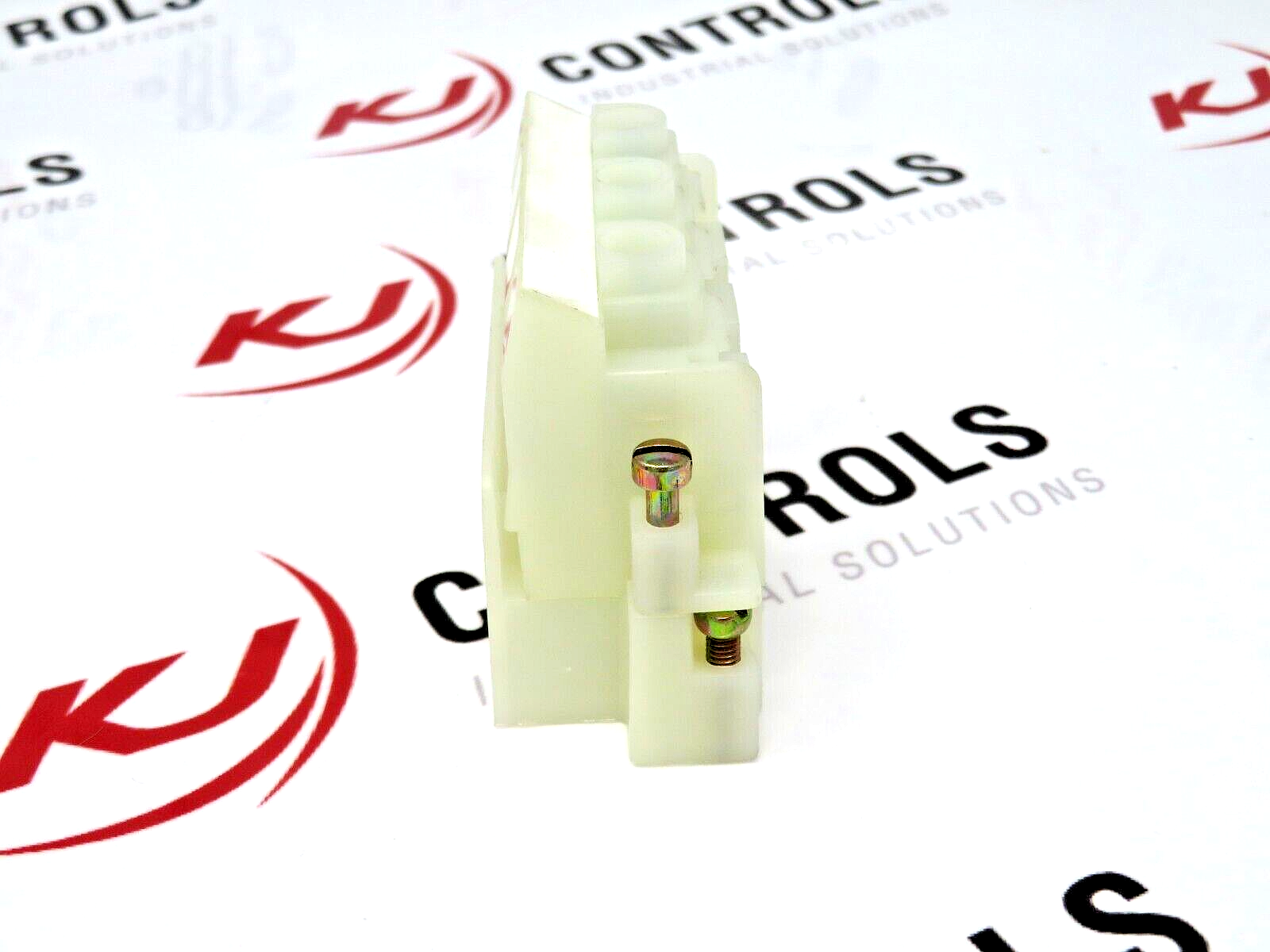 Allen-Bradley 1492-ED103 Panel Mount Terminal Block 3-Pole 60A 600VAC NEMA/EEMAC