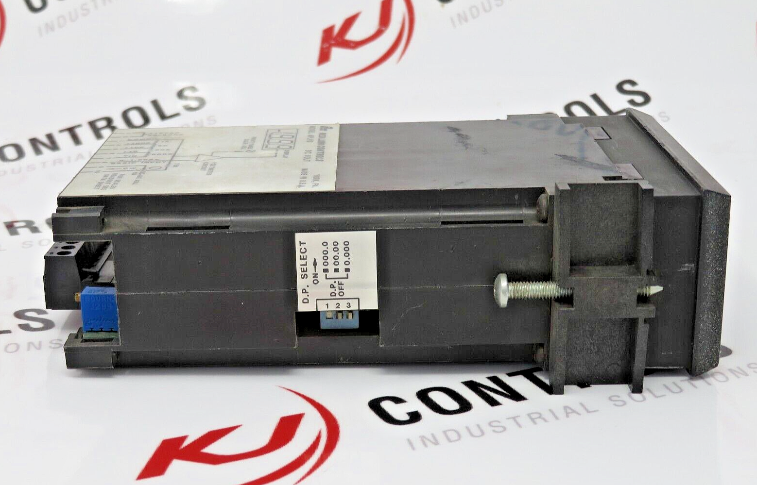 Red Lion Controls APLVD400 DC Digital Panel Meter 3.5 Inch Digits 115VAC 50/60HZ