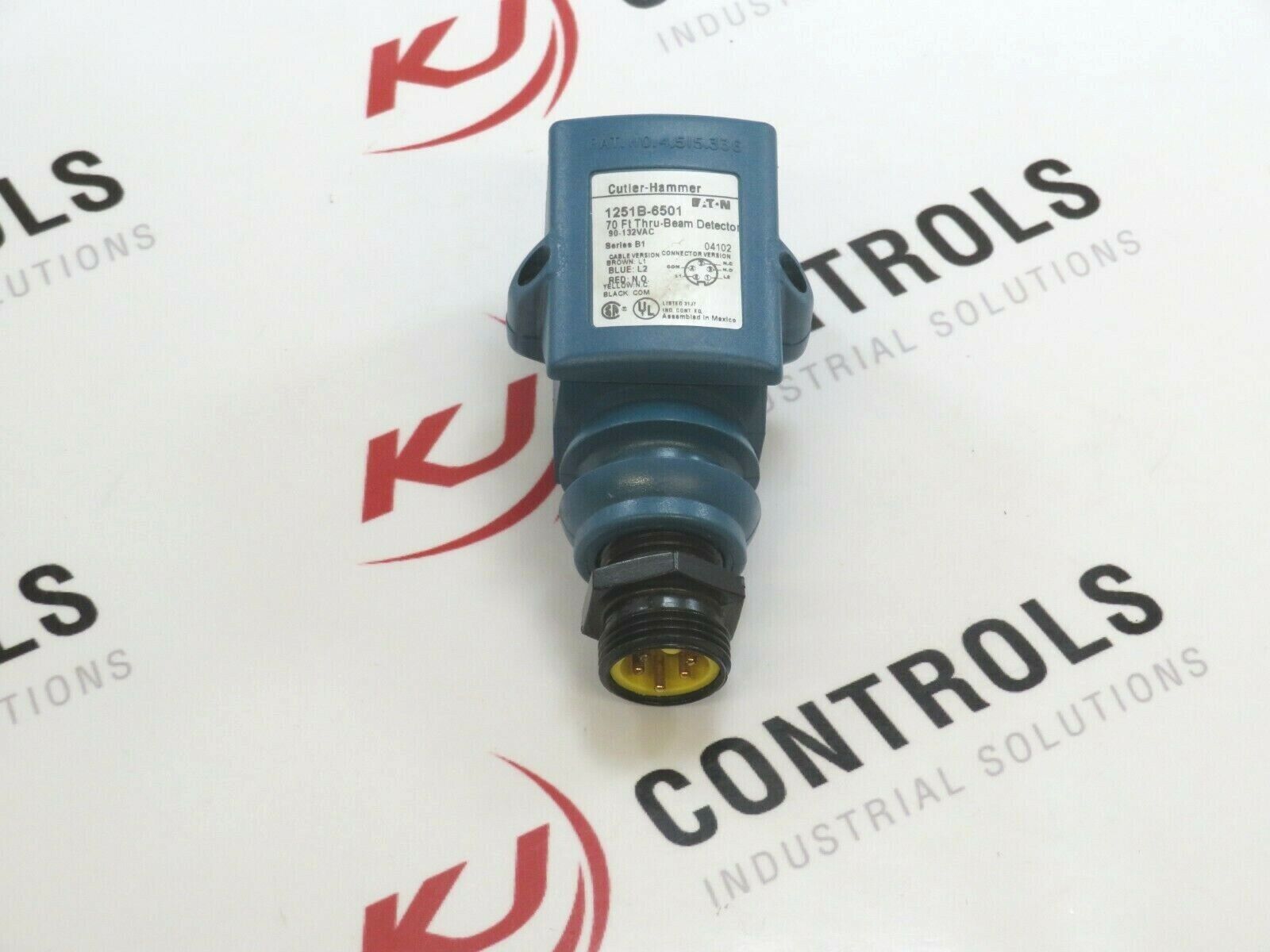 Eaton Cutler-Hammer 1251B-6501 Thru-Beam Photoelectric Sensor 120VAC 70FT