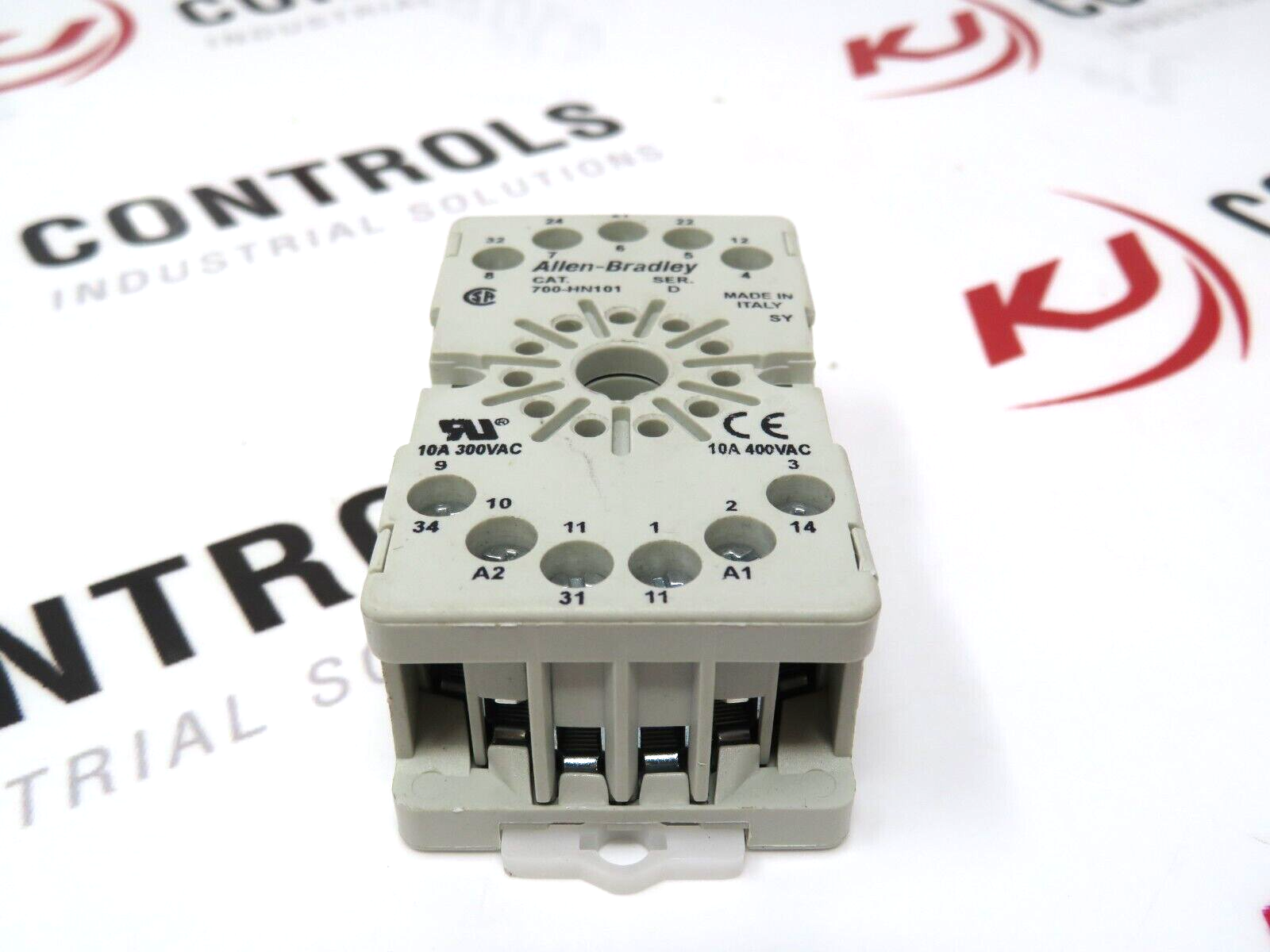 Allen-Bradley 700-HN101 Socket 11Pin 10A 300/400VAC Tube Base Screw Terminal