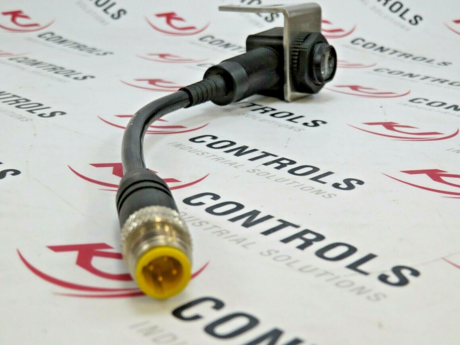 Allen-Bradley 42EF-D1RCAK-G4 RightSight Photoelectric Sensor Diffuse 500MM