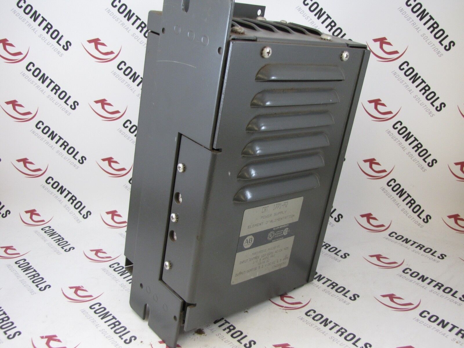 Allen-Bradley 1771-P2 Power Supply 1/0.5 AMP 120/220 VAC 50/60 HZ