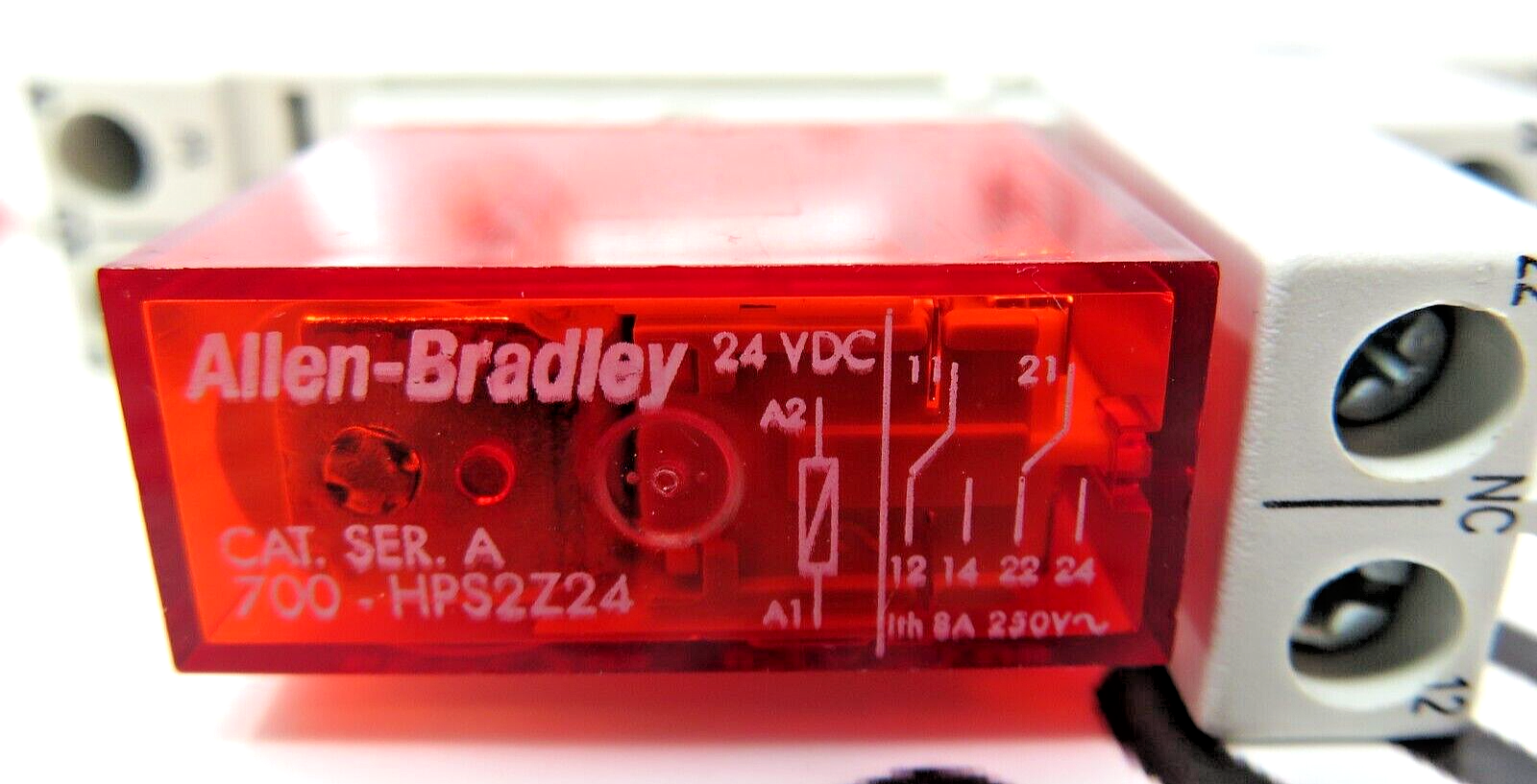 Allen-Bradley 700-HPS2Z24 Safety Relay 24DC With Base 700-HN123 10A 250VAC
