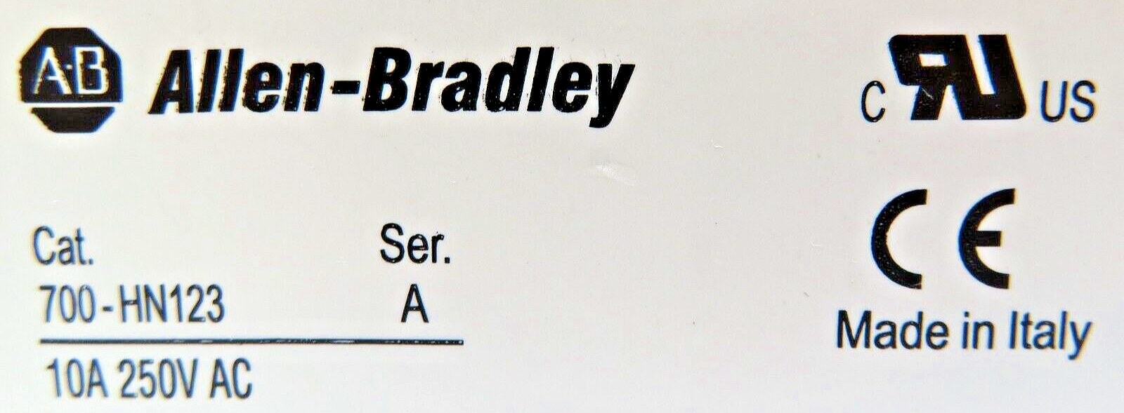 Allen-Bradley 700-HPS2Z24 Safety Relay 24DC With Base 700-HN123 10A 250VAC