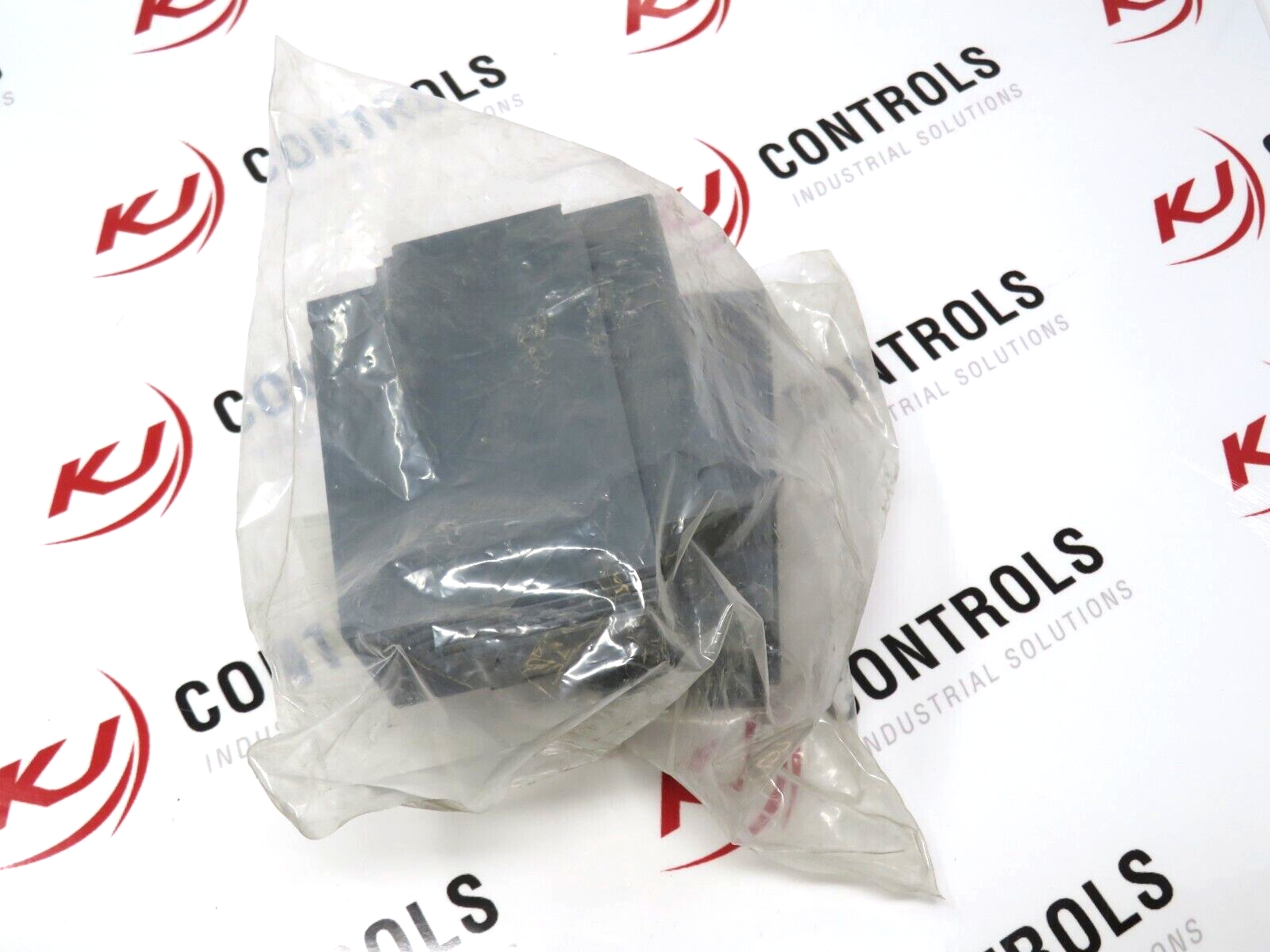 Asea Brown Boveri OSS200G1L/3 Terminal Shroud Gray Long Style For OS200