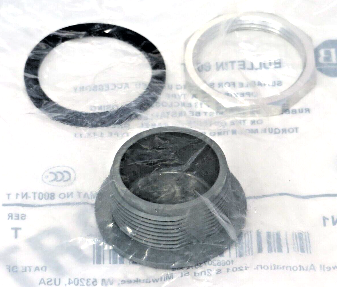 Allen-Bradley 800T-N1 For Sealing Unused Accessory Openings in Enclosures