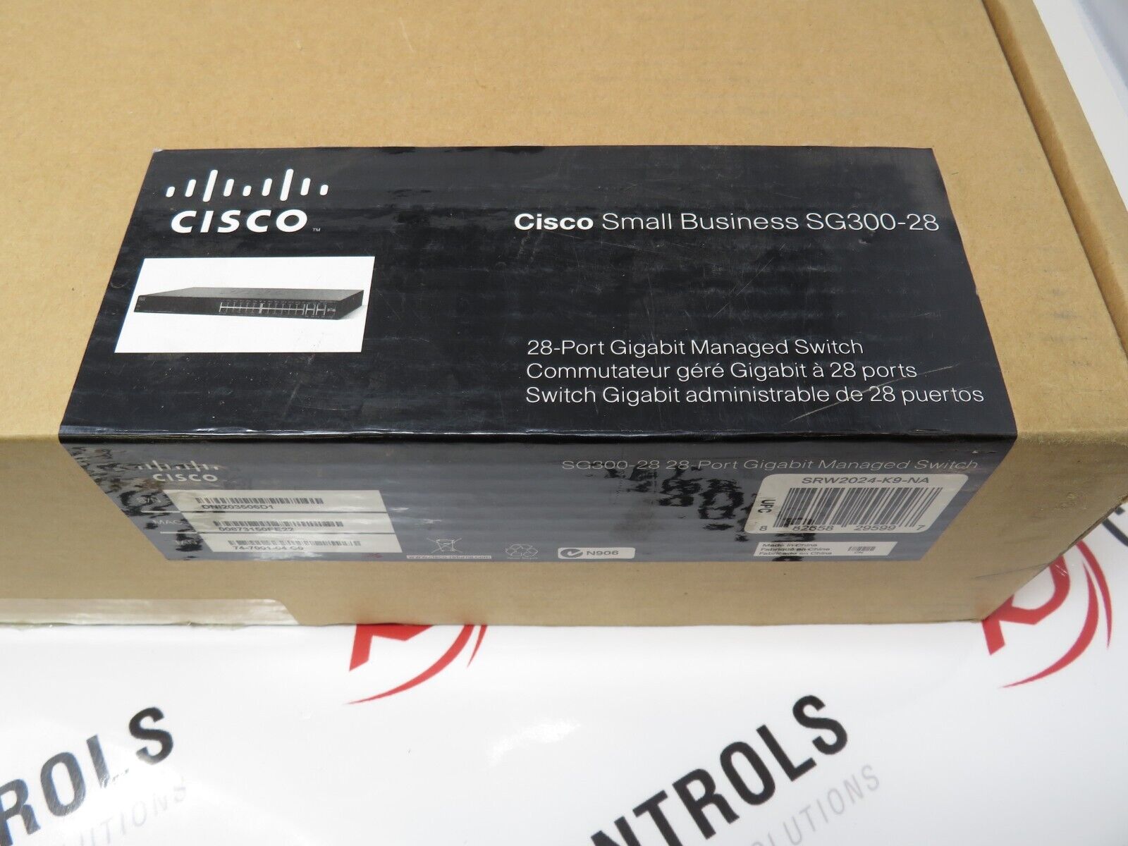 Cisco SG300-28 Selector Switch 28Port 100-240V 1A 50/60Hz