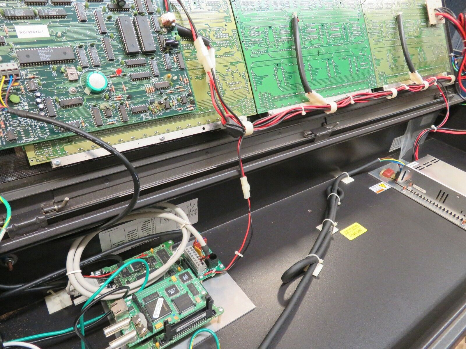 Allen-Bradley 2706-P72CN2 Message Board 42" NEMA-4 1.5A 100-240VAC