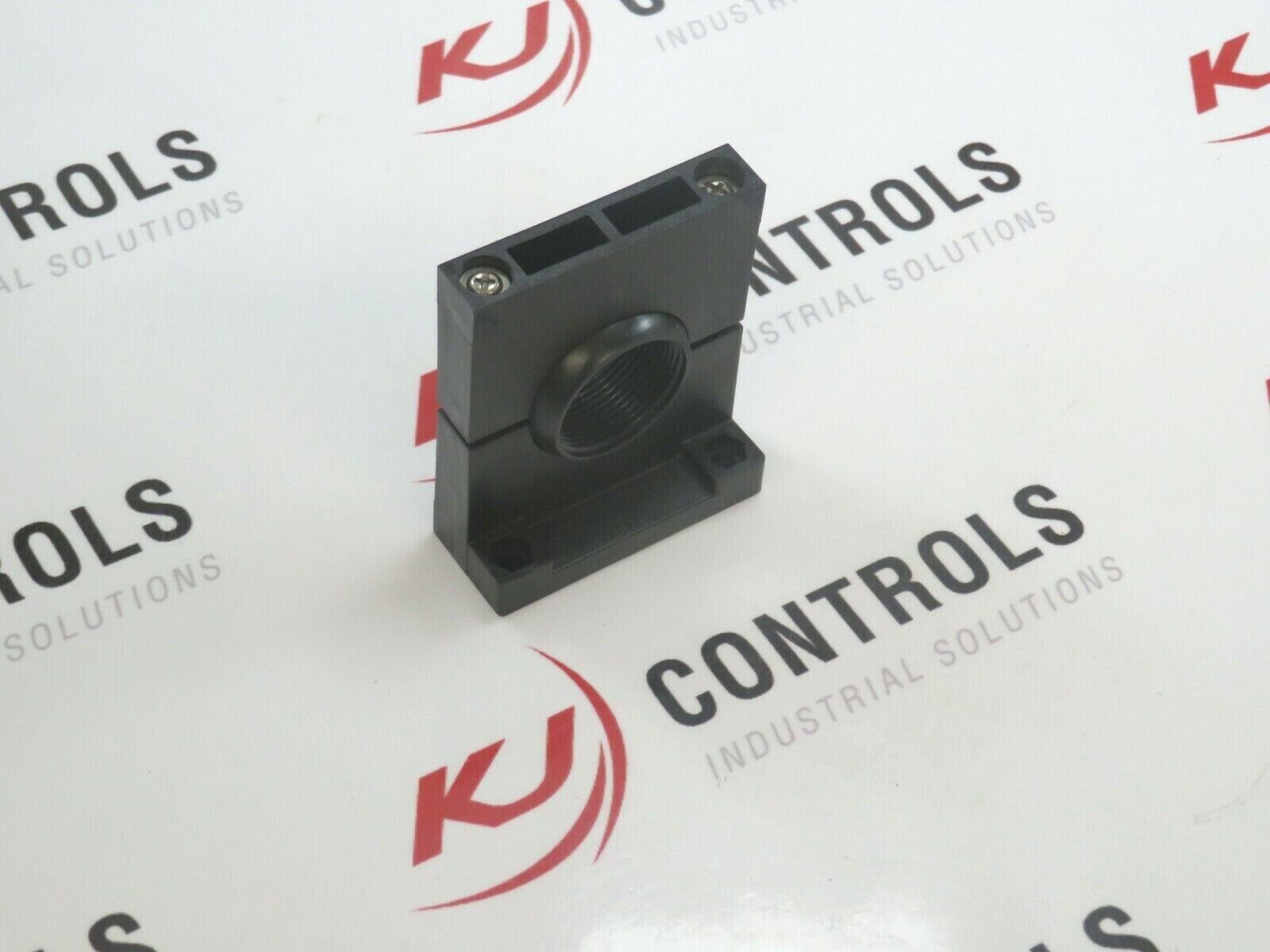 Banner Engineering SMB30S Swivel Mount Bracket