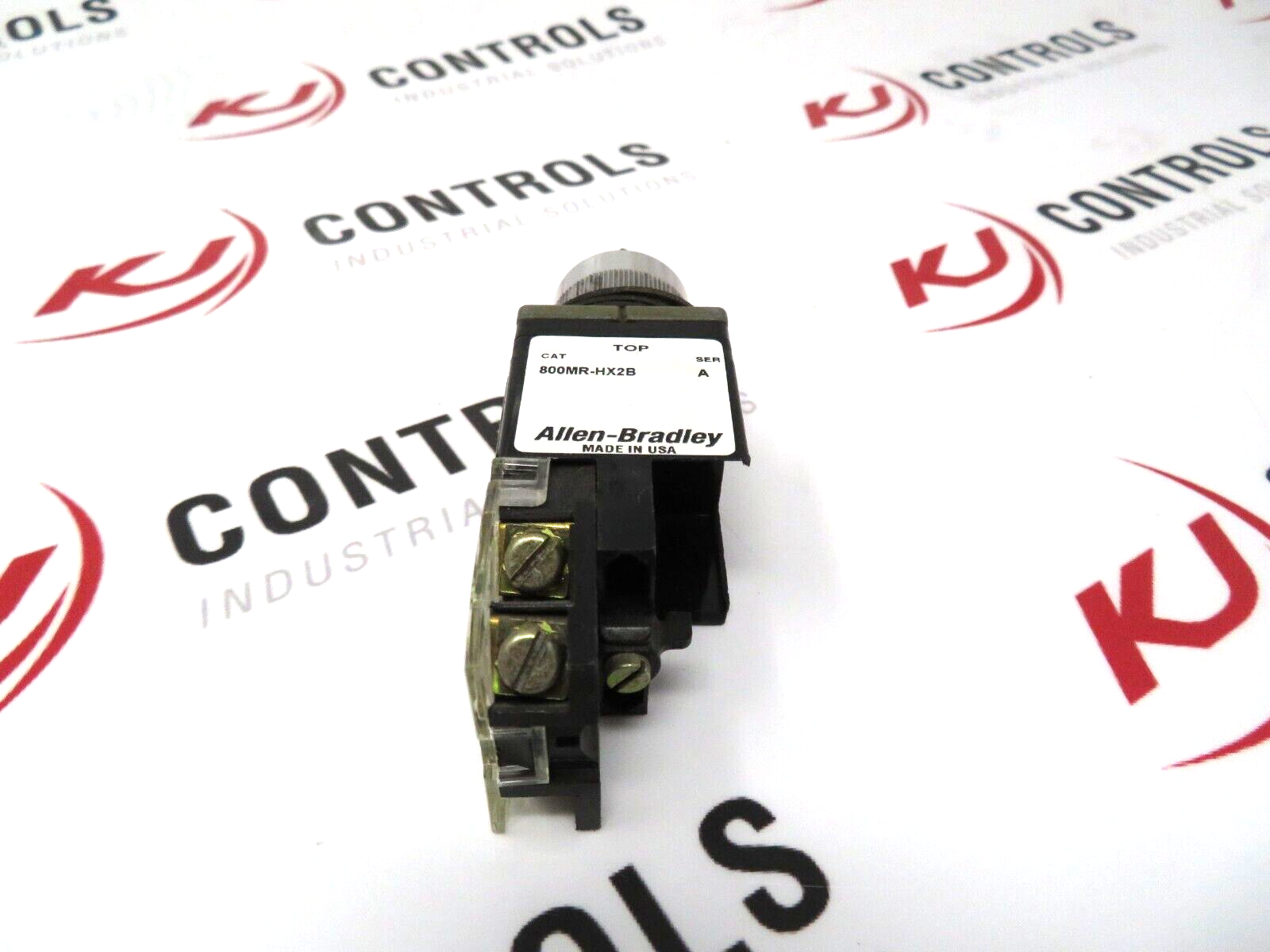 Allen-Bradley 800MR-HX2B/800M-XAK Selector Switch And Contact Block