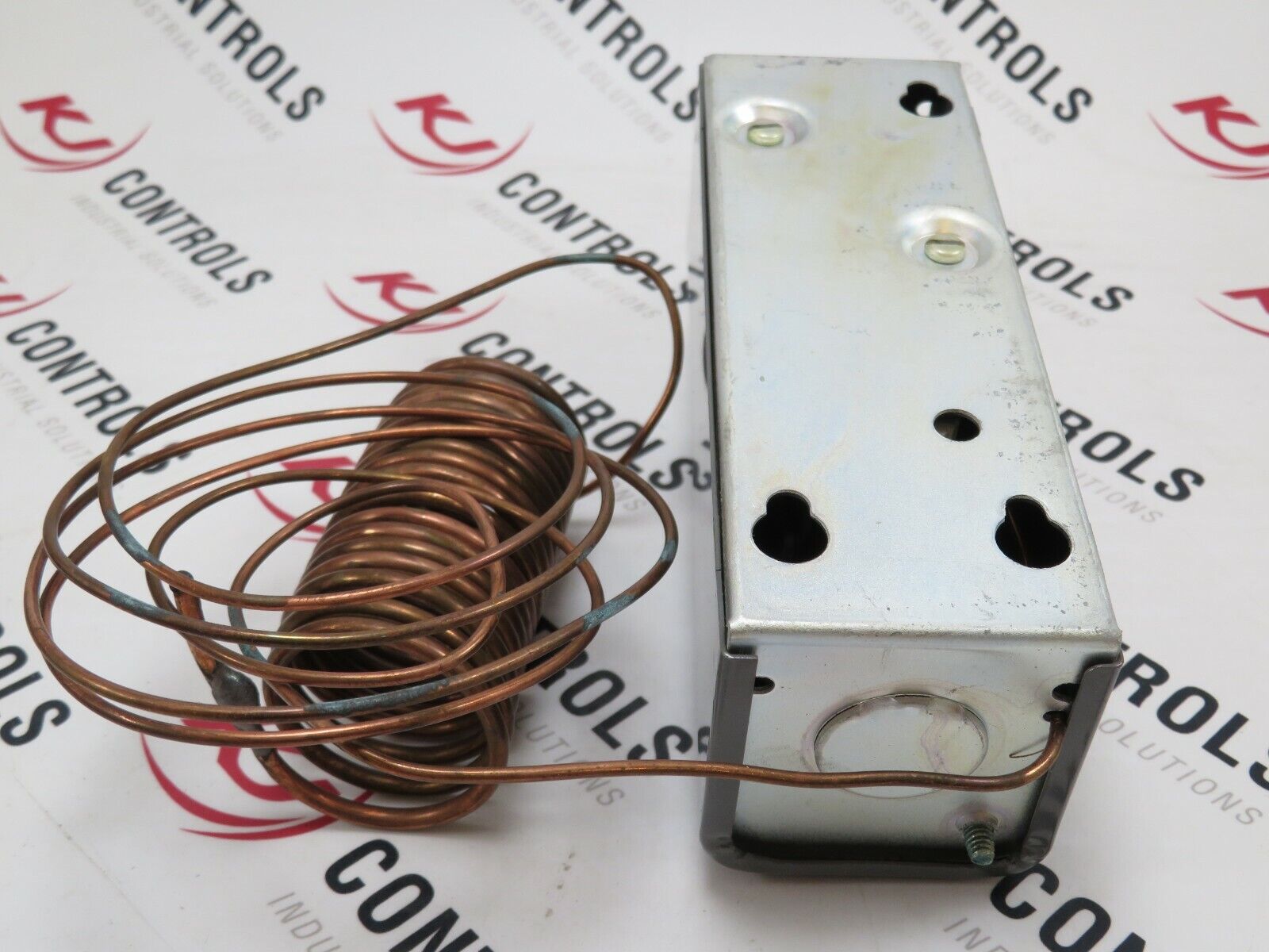 Honeywell T675A-1722 Temperature Controller 55-175F