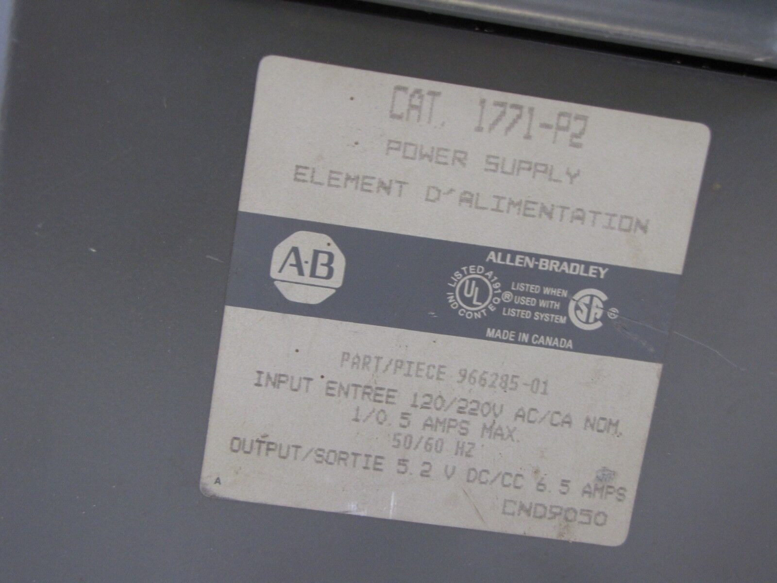 Allen-Bradley 1771-P2 Power Supply 1/0.5 AMP 120/220 VAC 50/60 HZ