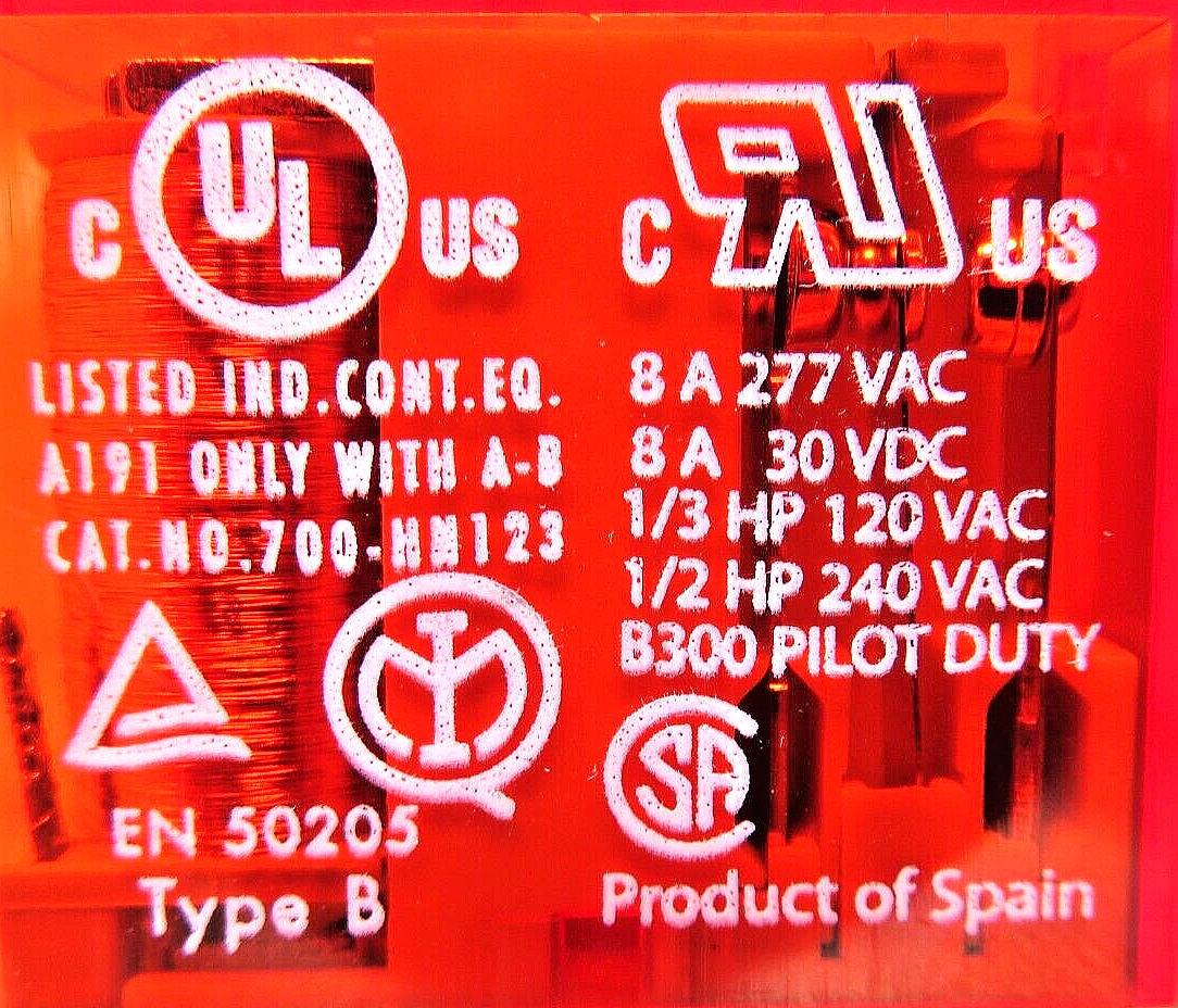 Allen-Bradley 700-HPS2Z24 Safety Relay 24DC With Base 700-HN123 10A 250VAC