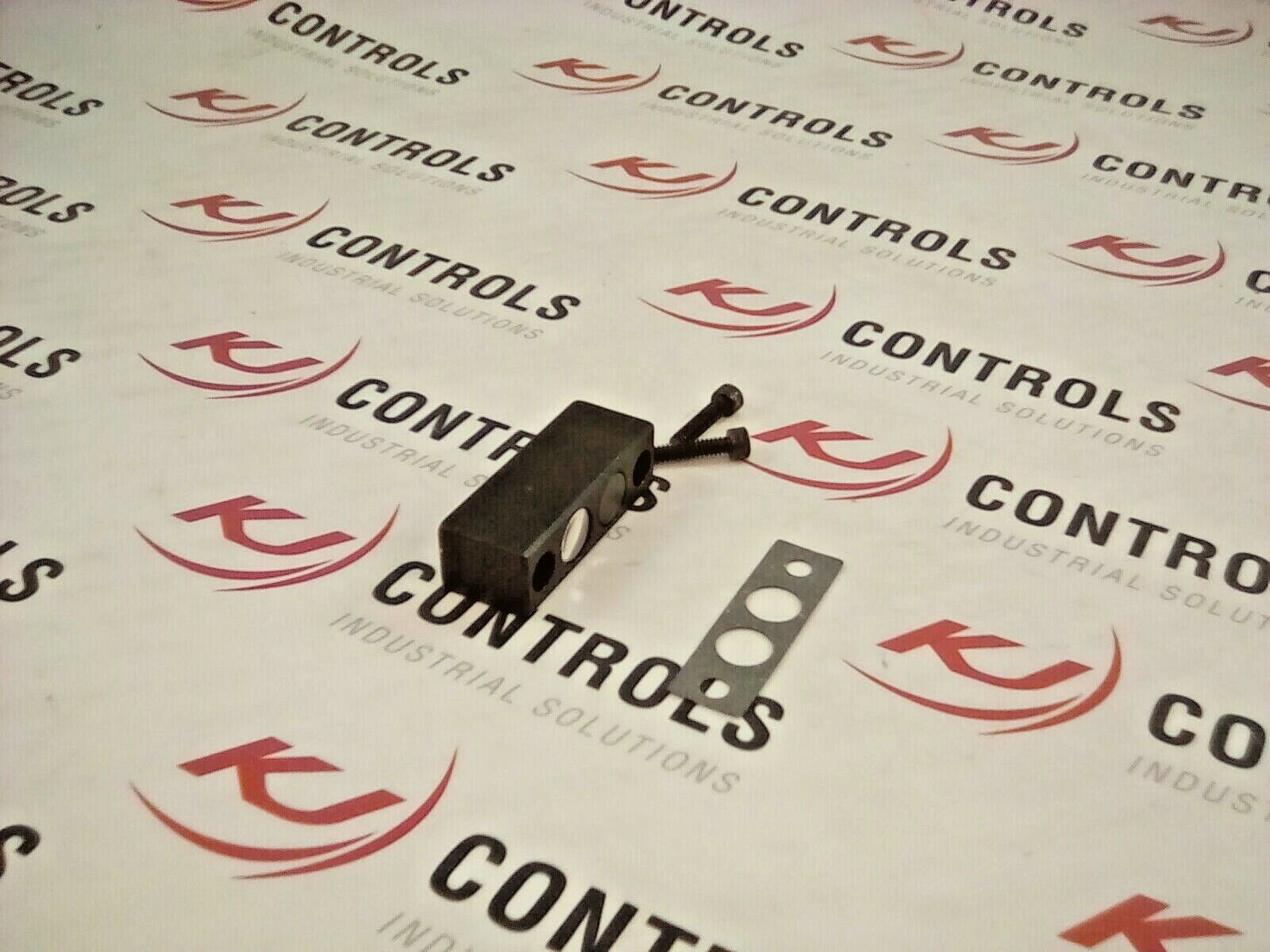 Banner L51 Lens Block