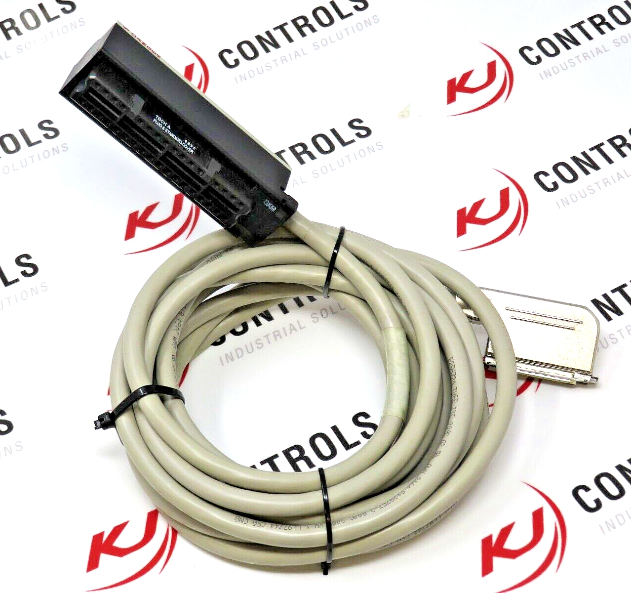 Allen-Bradley 1492-ACABLE050UB 5.0 Meters 16.4 Feet Pre-wired Analog Cable