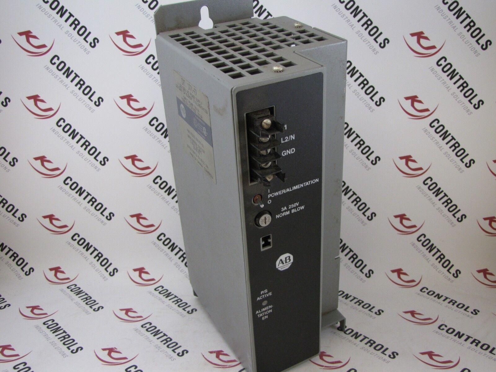 Allen-Bradley 1771-P7 Power Supply Module 5 VDC Out 120/220 VAC 50/60 HZ
