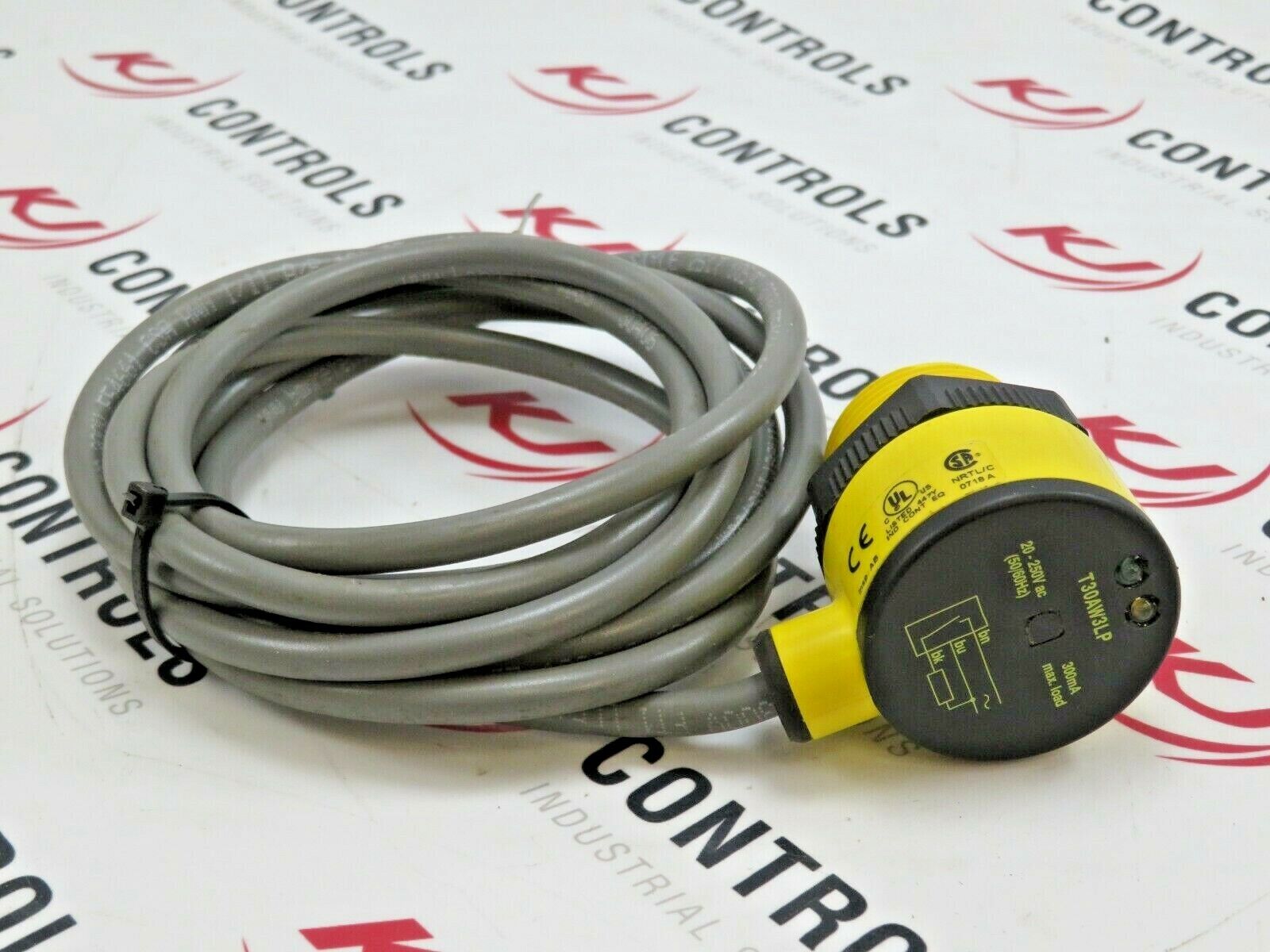 Banner T30AW3LP EZ-Beam T30 Series Photoelectric Sensor 20-250VAC