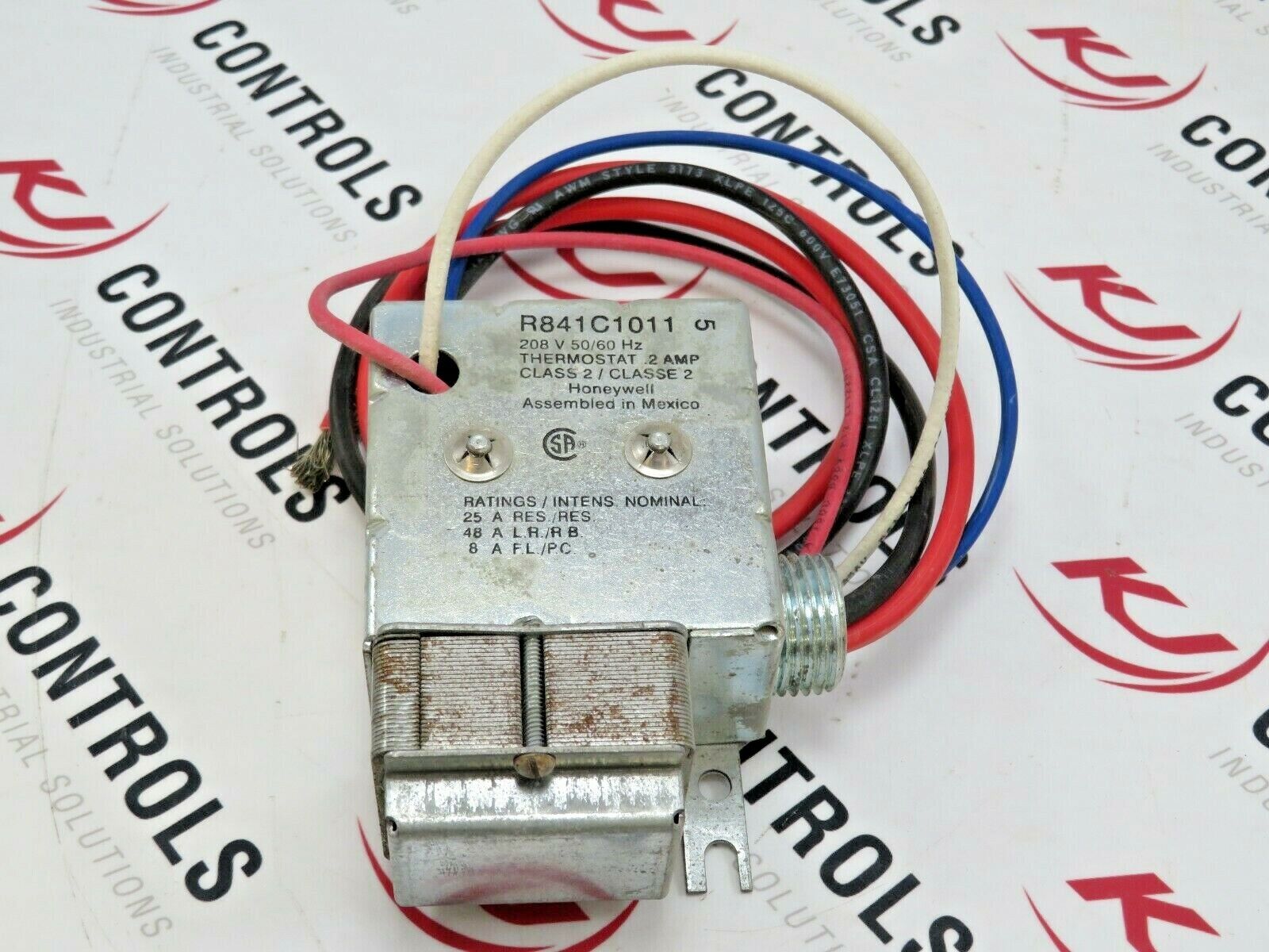 Honeywell R841C1011 Electric Heat Relay Thermostat 208VAC 0.2A