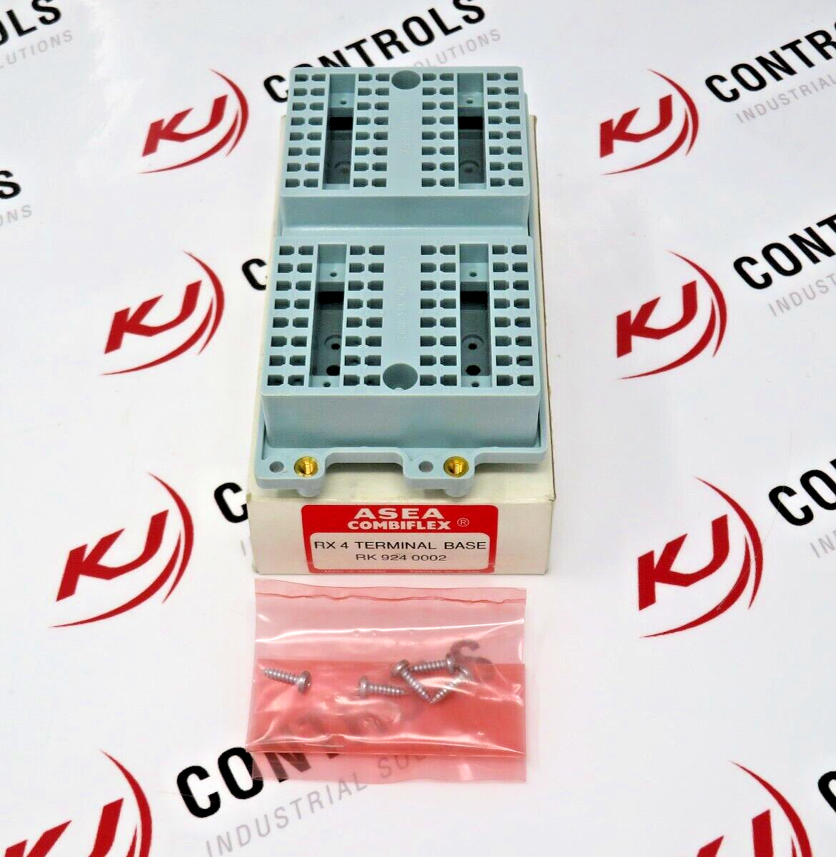 ABB - Asea Brown Boveri Combiflex RK 924 0002 RX4 Terminal Base