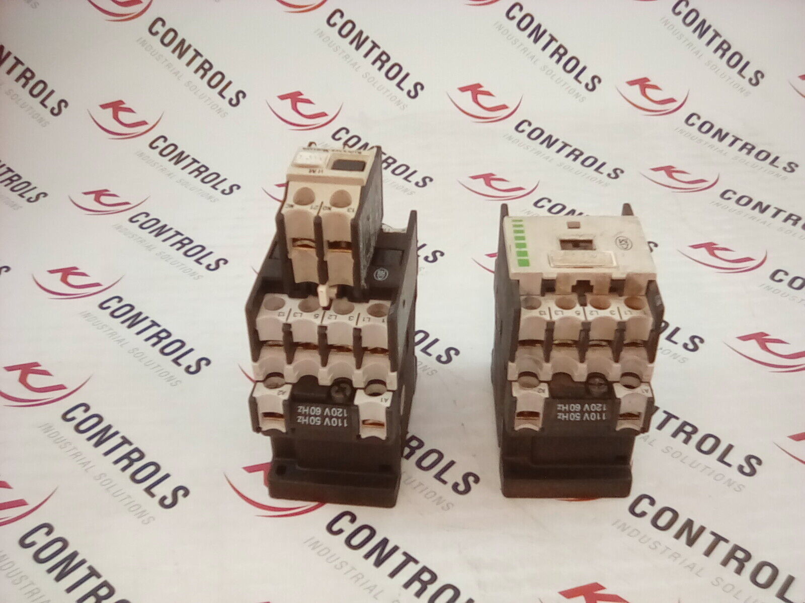 Eaton Klockner Moeller DIL00M-10 Contactor 110V 50Hz / 120V 60Hz Coil