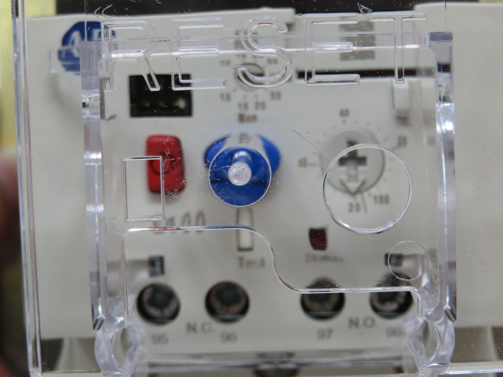 Allen-Bradley 592-1EFGD E100 Overload Relay 20-100A 600V 50/60HZ