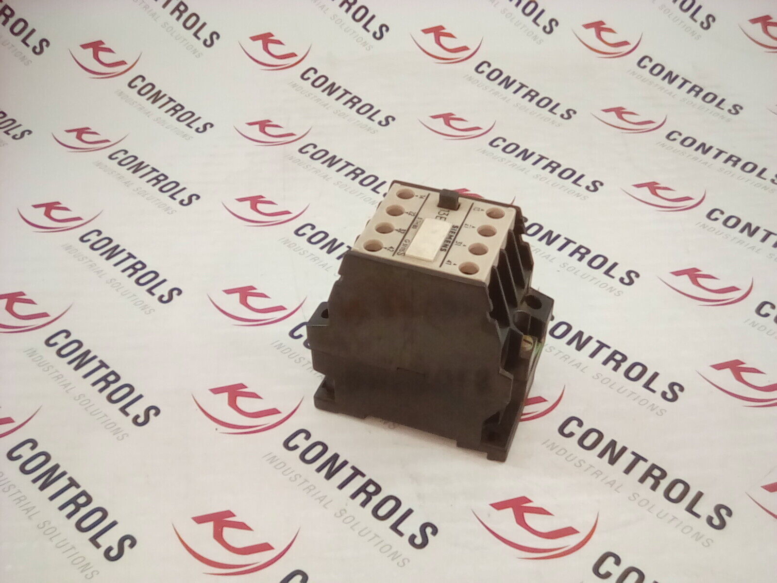 Siemens 3TH80 13-0A Contactor 115V 50/60Hz Coil