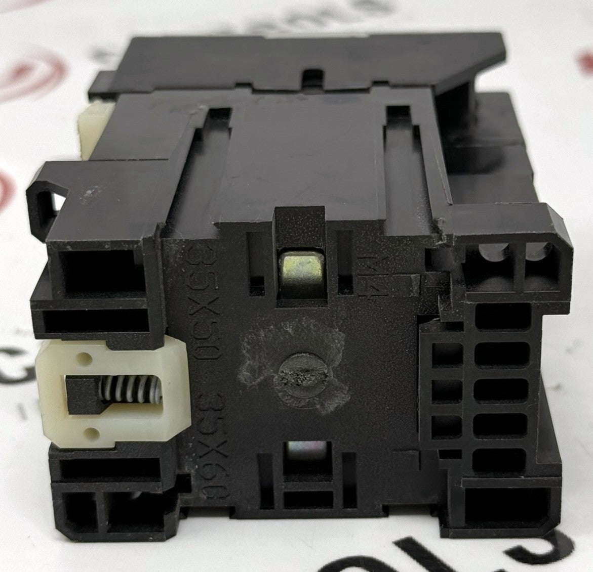 Allen-Bradley 100-A09NZ243 3-Pole 9A Contactor 24VDC Coil4