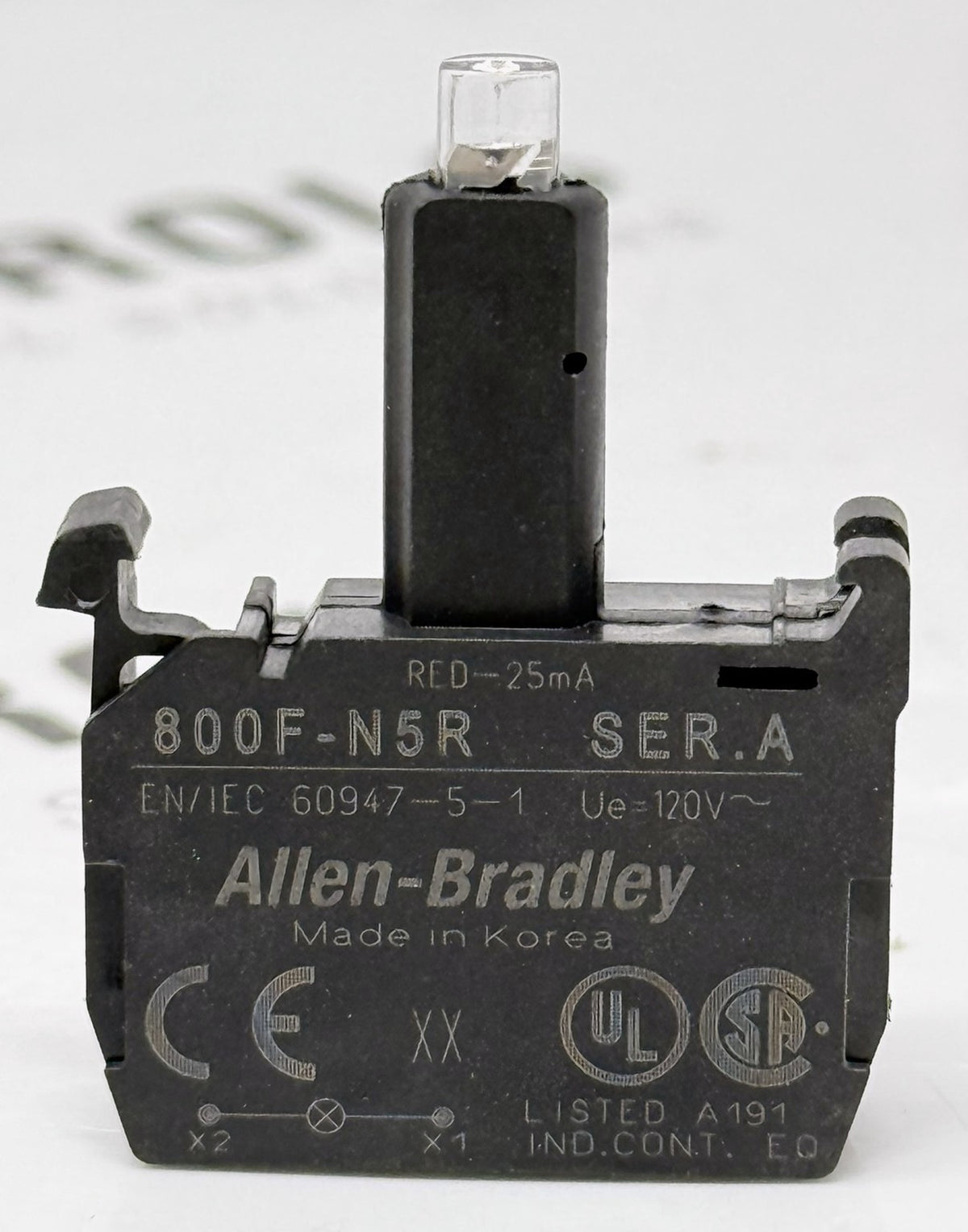 Allen-Bradley 800F-N5R 22.5mm Red LED Module 120VAC0