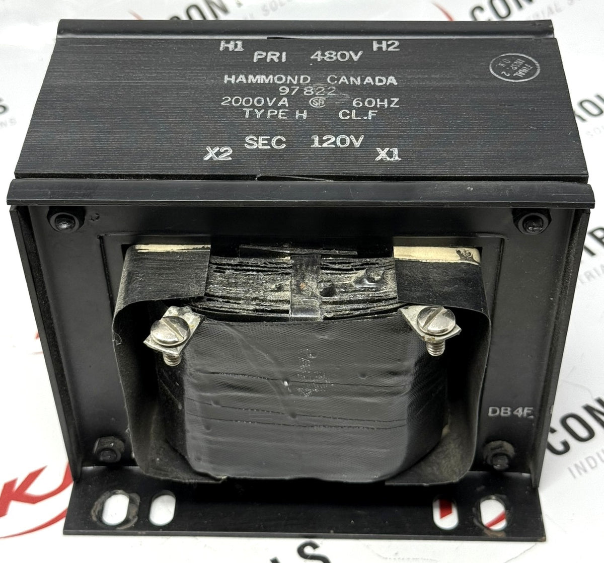 Hammond 97822 Dry Type 2kVA Power Transformer 480V/120V0