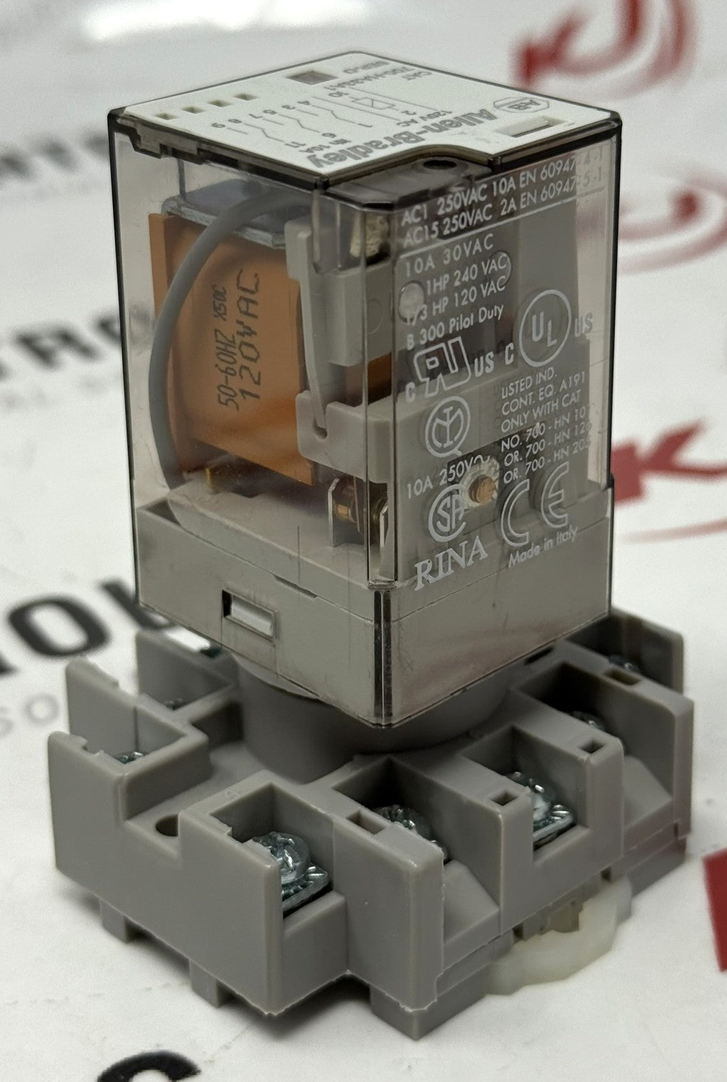 Allen-Bradley 700-HA33A1 Tube Base Relay 3PDT 10A 120VAC3