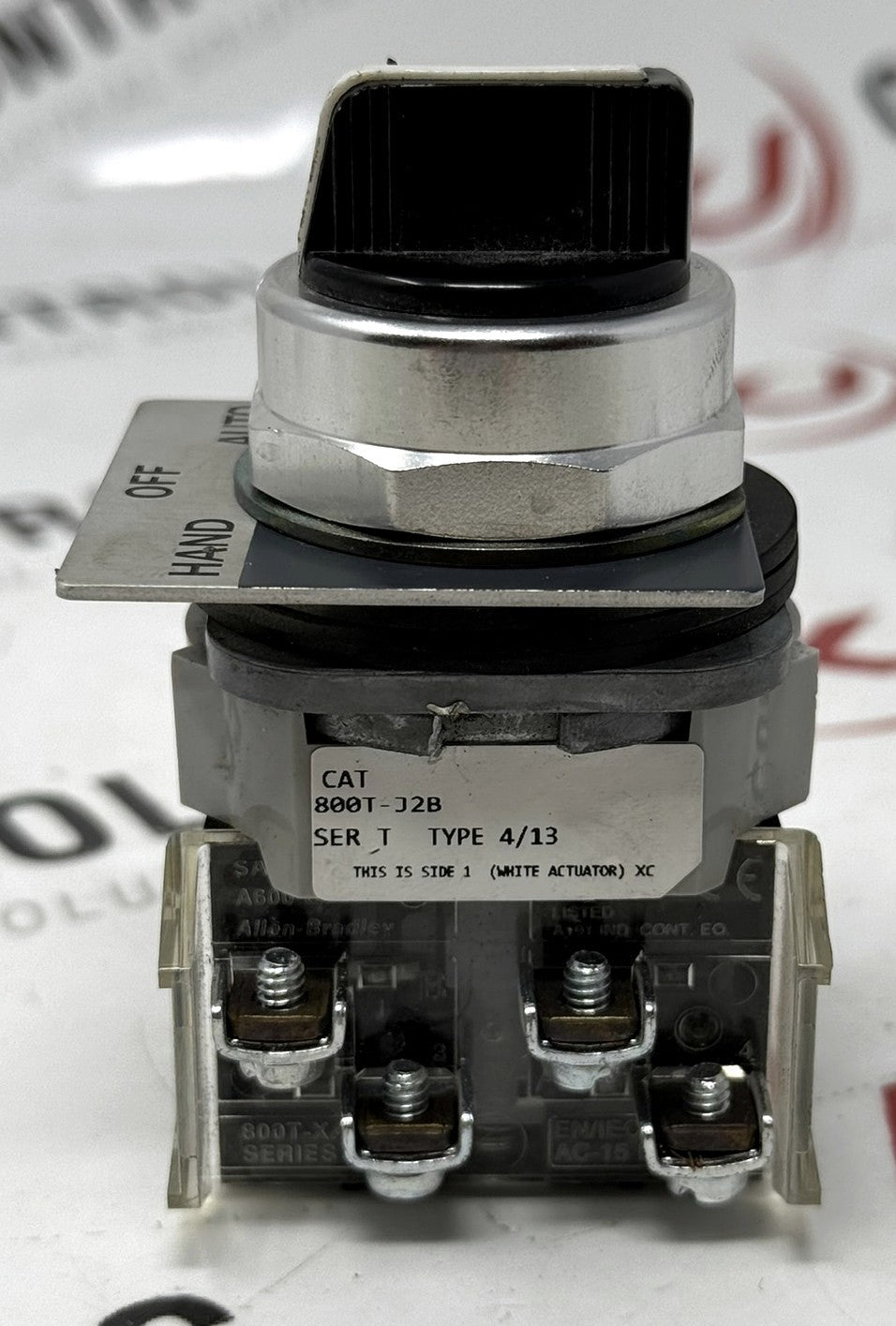 Allen-Bradley 800T-J2B 30mm 3-Position Selector Switch0