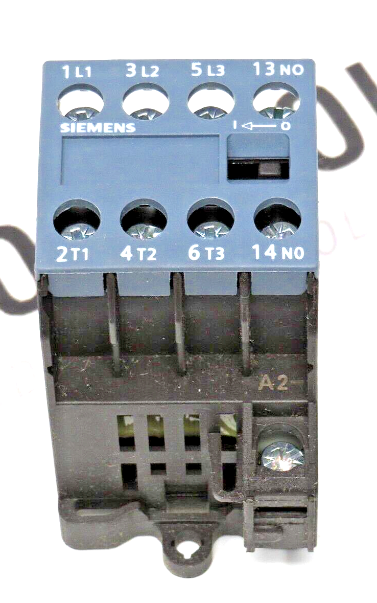 Siemens 3TG1010-0BB4 8.4A 24VDC 3-Pole Power Relay