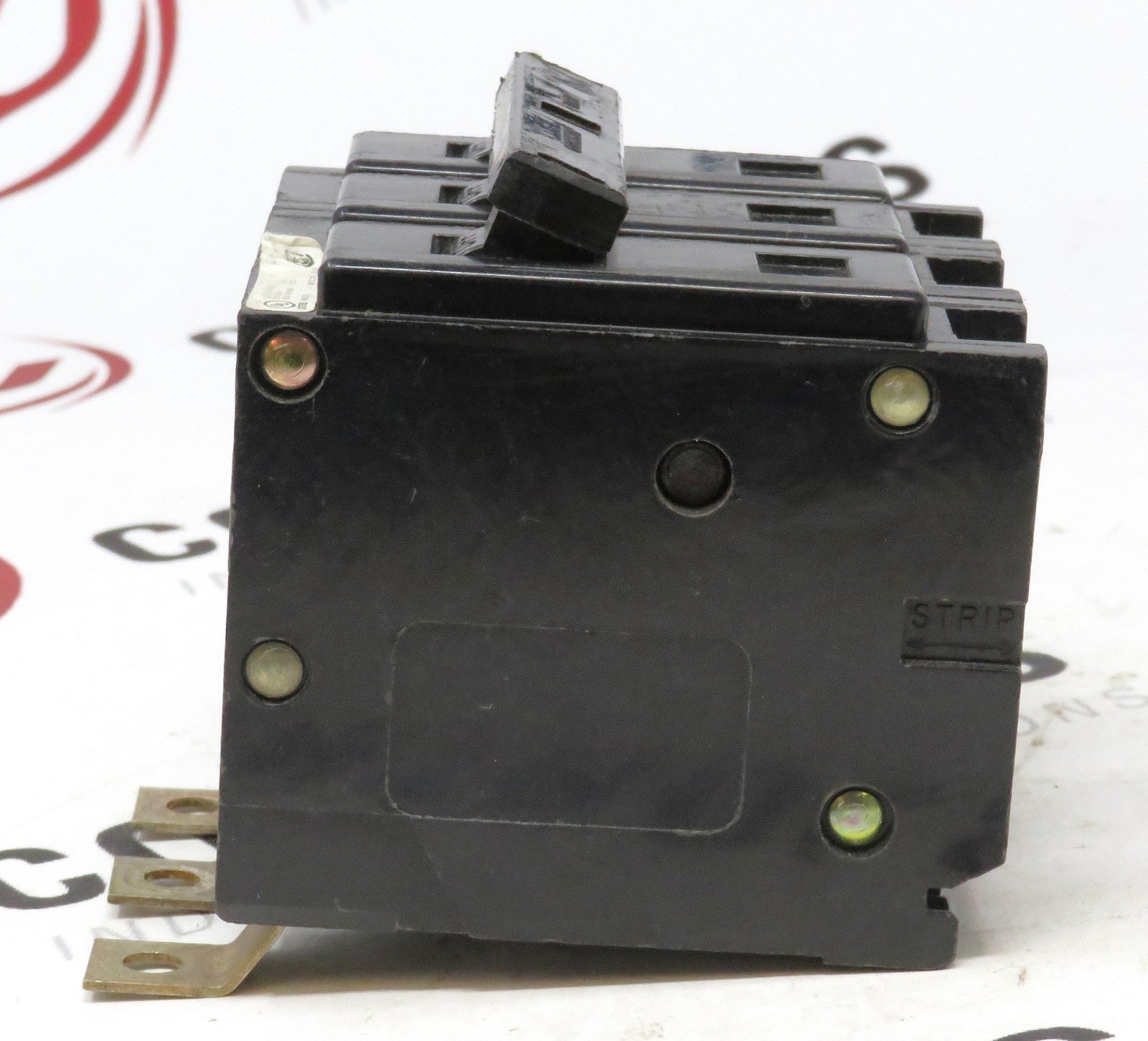 Eaton Cutler-Hammer QBHW3040H 3P 40A 240V Bolt-On Circuit Breaker1