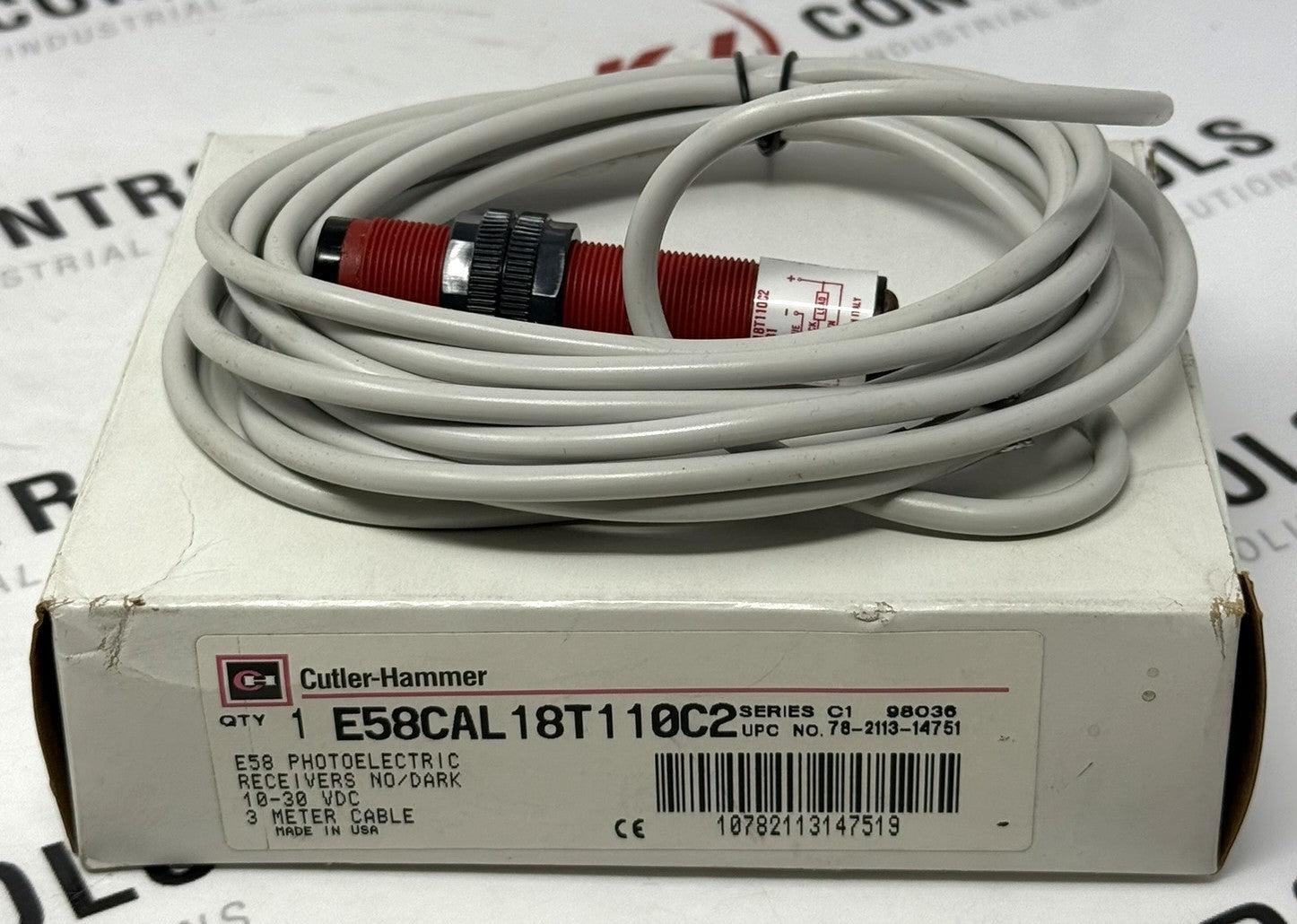Cutler-Hammer E58CAL18T110C2 Photoelectric Thru Beam Receiver 10-30VDC1