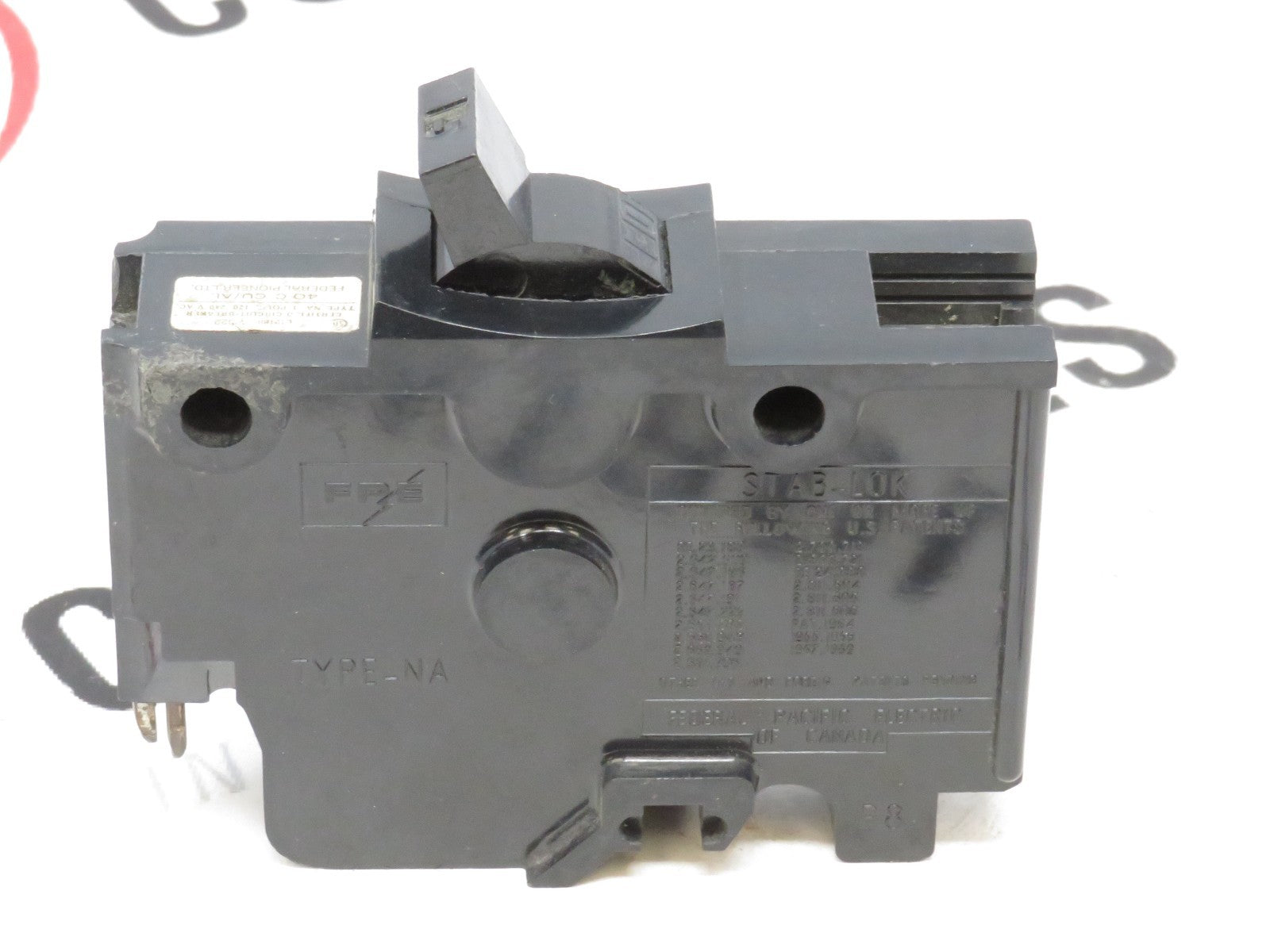 Schneider Electric Federal Pioneer NA115 15A 1P 120/240V Breaker NA0